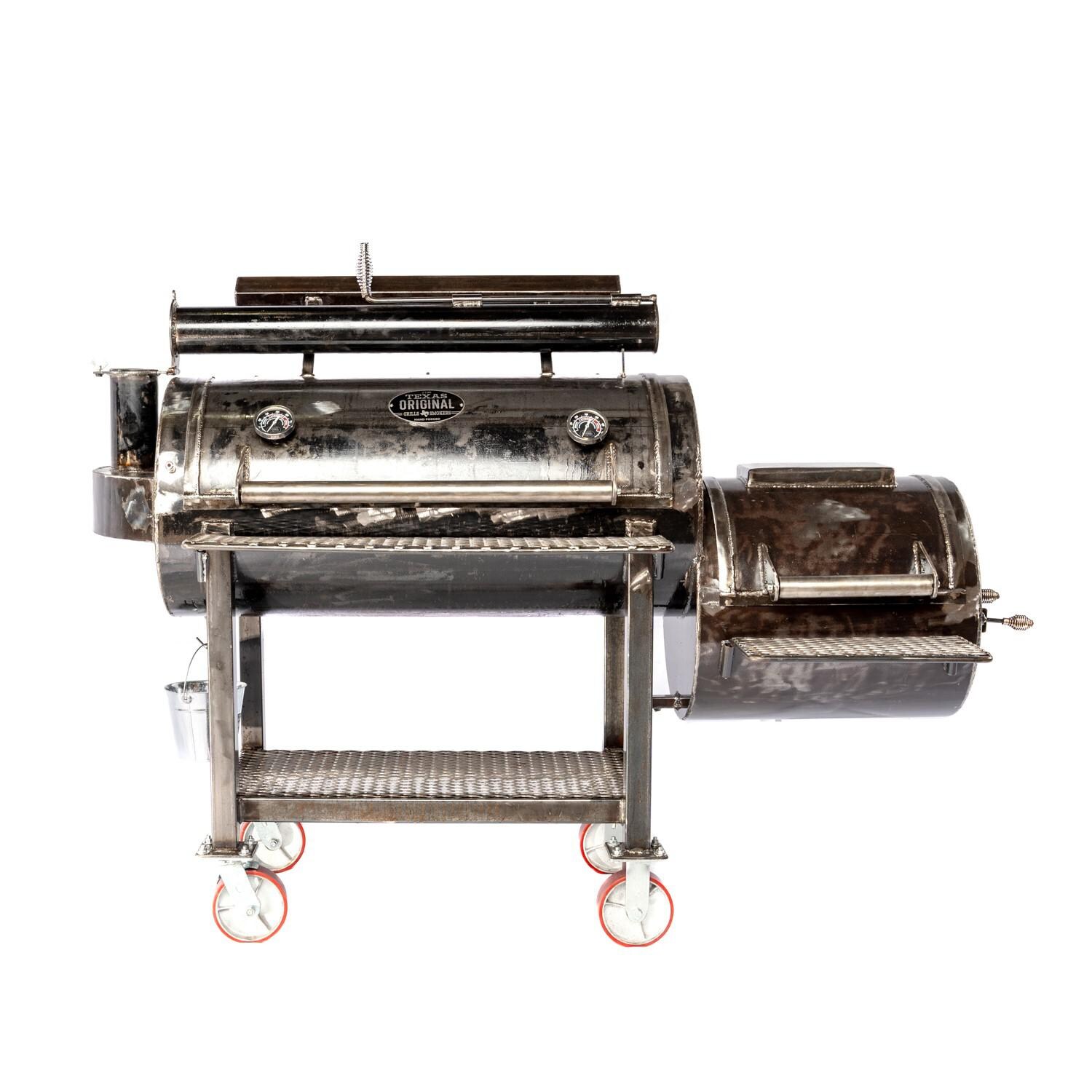 Texas Original Pits GFB-LEGEND 245224-XSL 24-Inch Legend Loaded - Front View Closed W/ Chimney Folded thumbnail