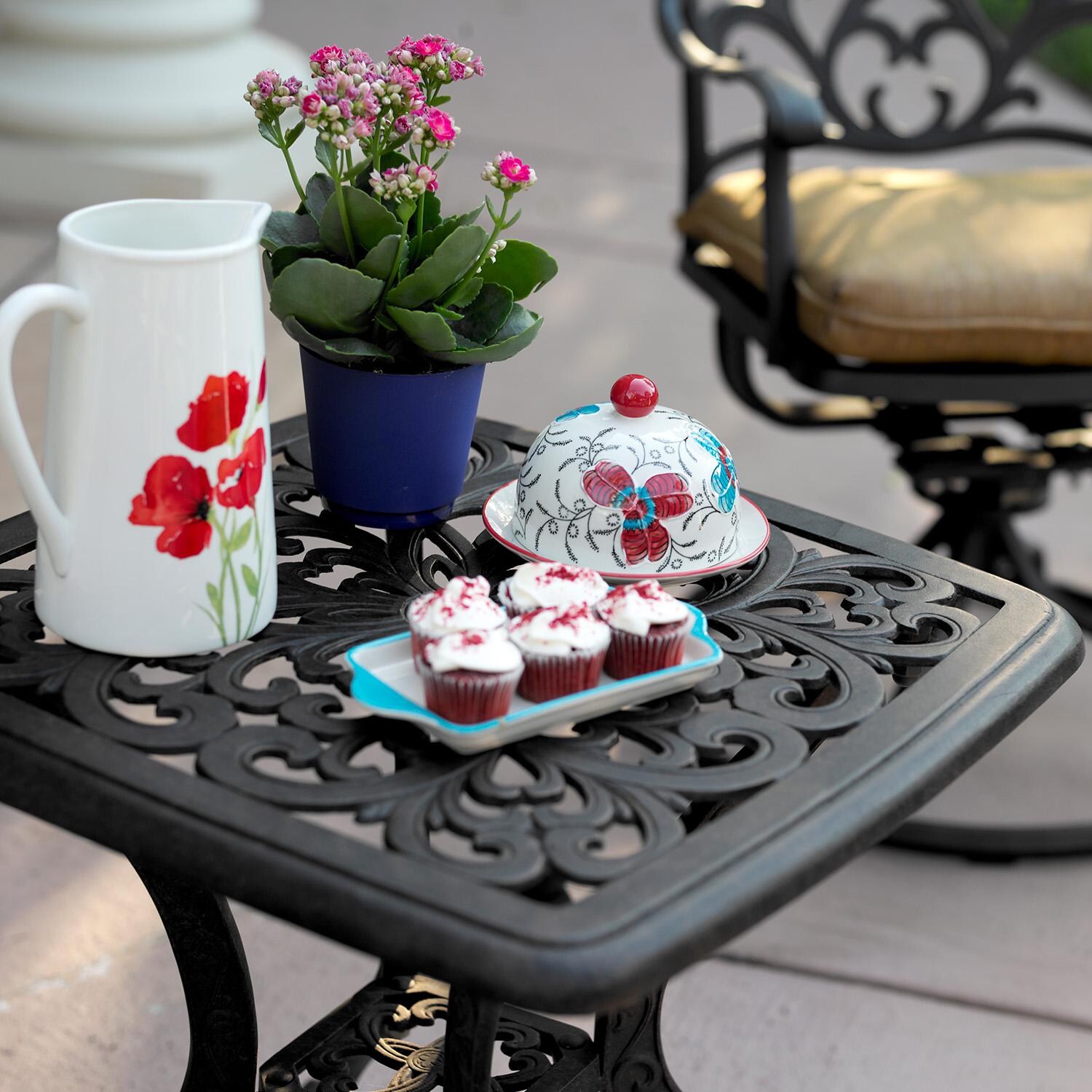 Series 80 21-in Square Cast Aluminum End Table by Darlee - Close Up - Lifestyle thumbnail