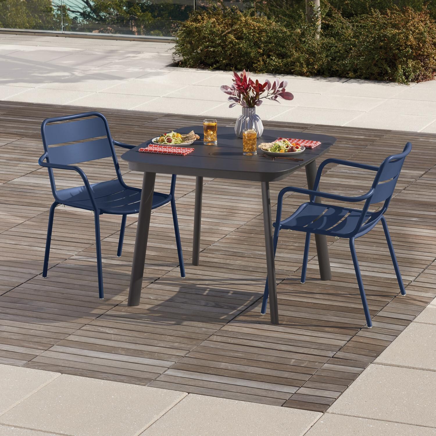 Kapri 3 Pc Aluminum Dining Set W/ Arm Chairs in Carbon/Prussian By Oxford Garden