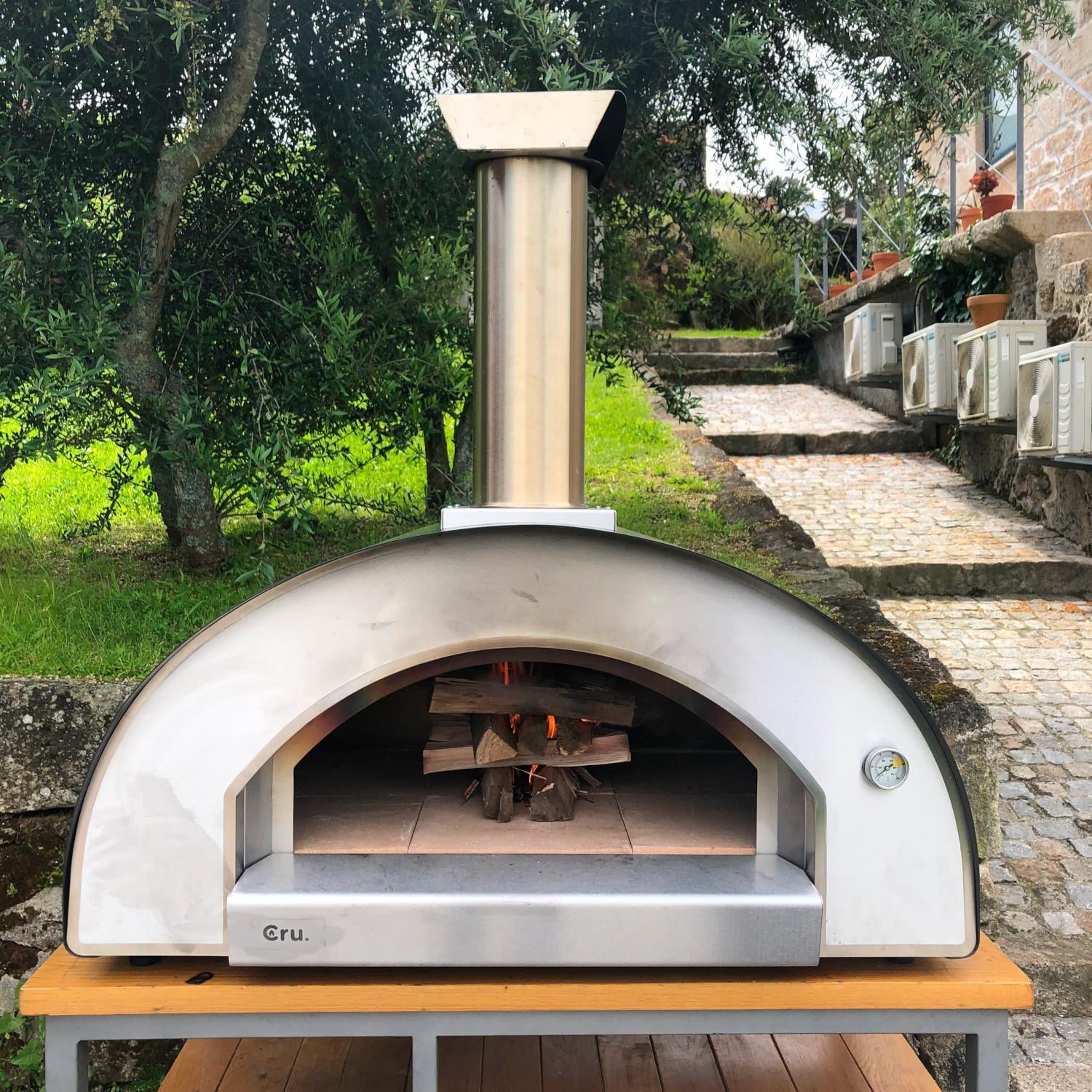 Cru Pro 90 Outdoor Wood-Fired Pizza Oven - CRUO90G1 : BBQGuys