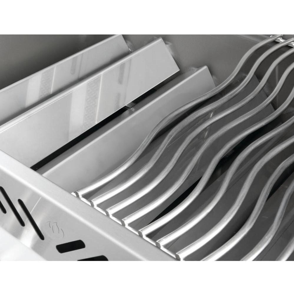 Napoleon Rogue 525 - Cooking Grid and Flame Tamers thumbnail