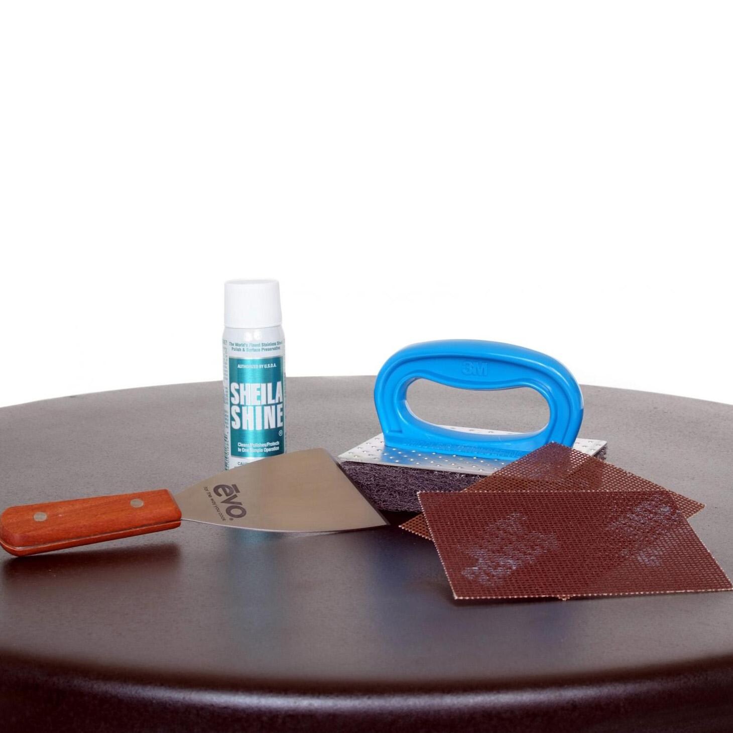 EVO 10-0021-LP Professional Tabletop Flattop Propane Gas Grill w/ Non-Stick Ceramic Clad Coating - Cleaning Accessories - Detail thumbnail