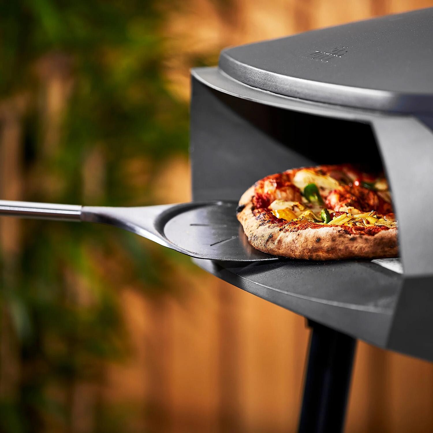 Witt 48651006 Stainless Steel Pizza Turning Peel - Lifestyle thumbnail