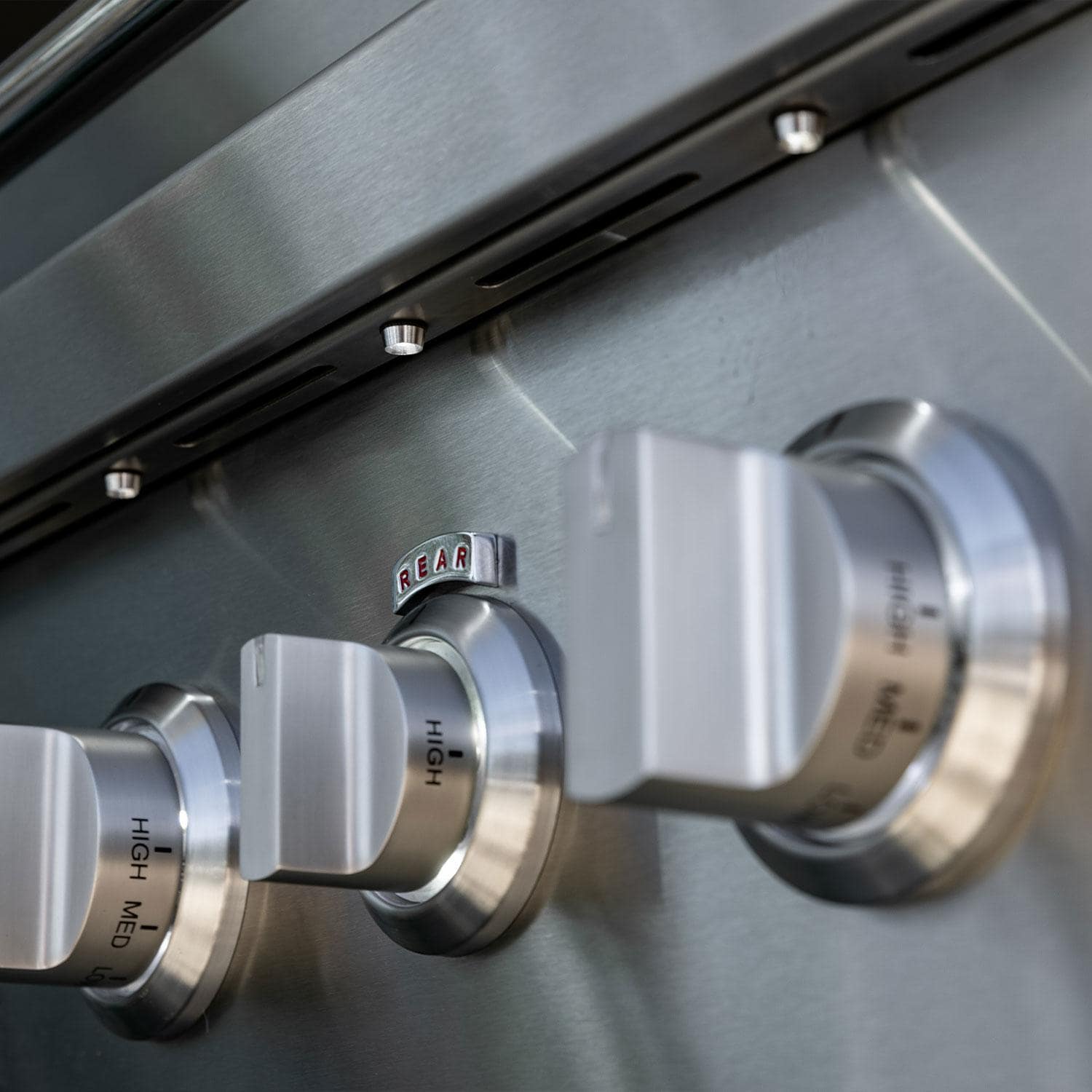 Summerset TRLPRO40 TRL Pro 40-in 4 Burner Built-In Natural Gas Grill w/ Rear Infrared Burner & Rotisserie Kit - Rear Burner Knob - Off - Detail thumbnail