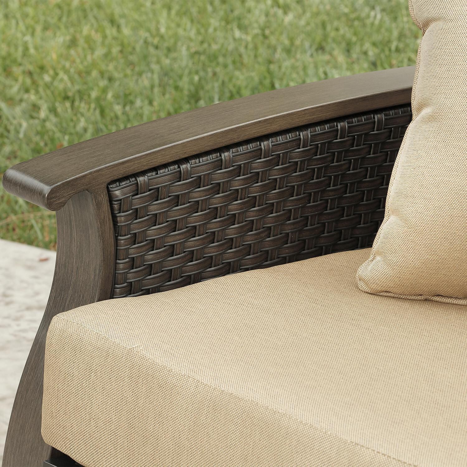 Lakeview Outdoor Designs Dalzeel 4 Piece Wicker & Aluminum Patio Sectional Set - Patio Sectional Armrest Detail thumbnail