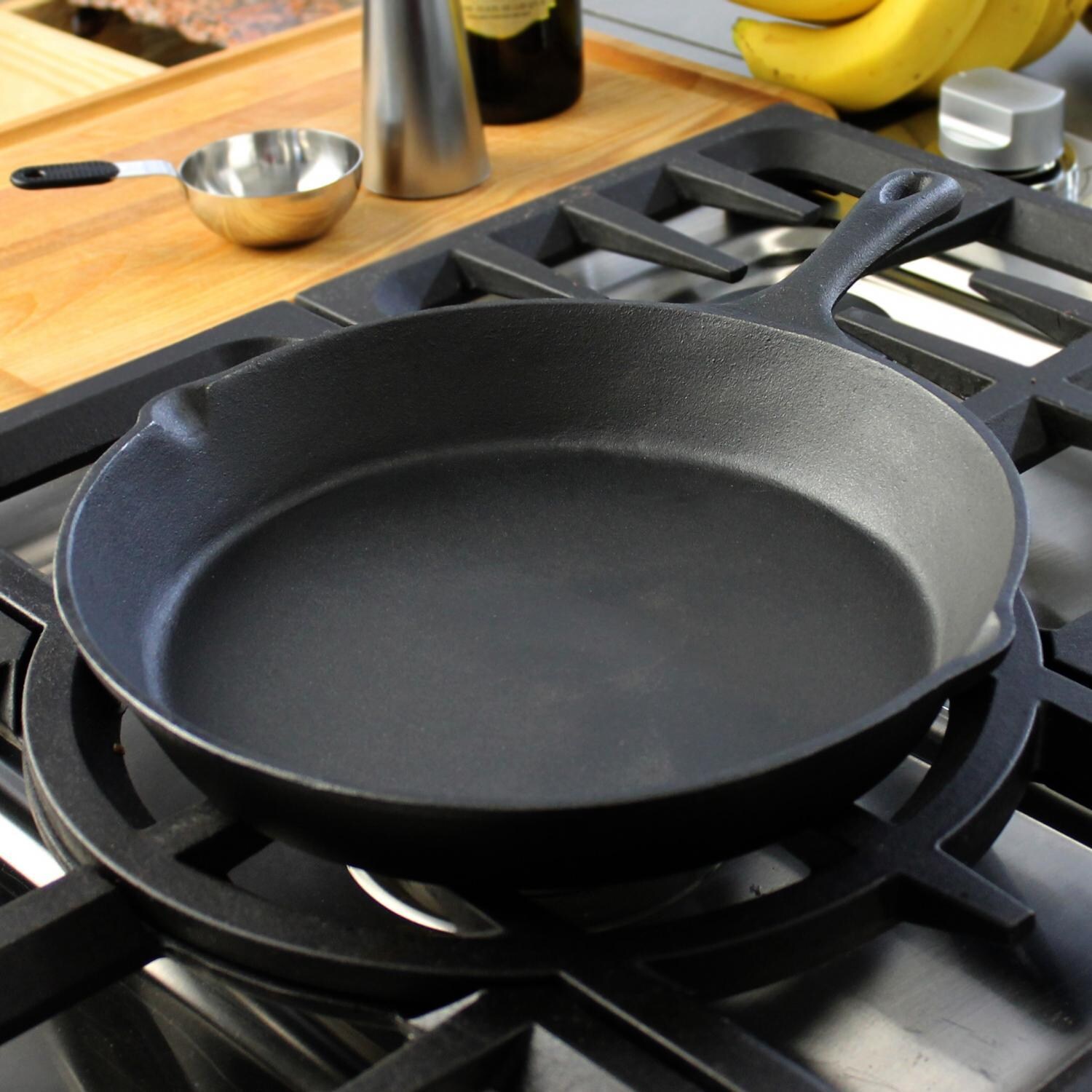 Cajun Cookware 12-Inch Seasoned Cast Iron Skillet - Lifestlye View thumbnail