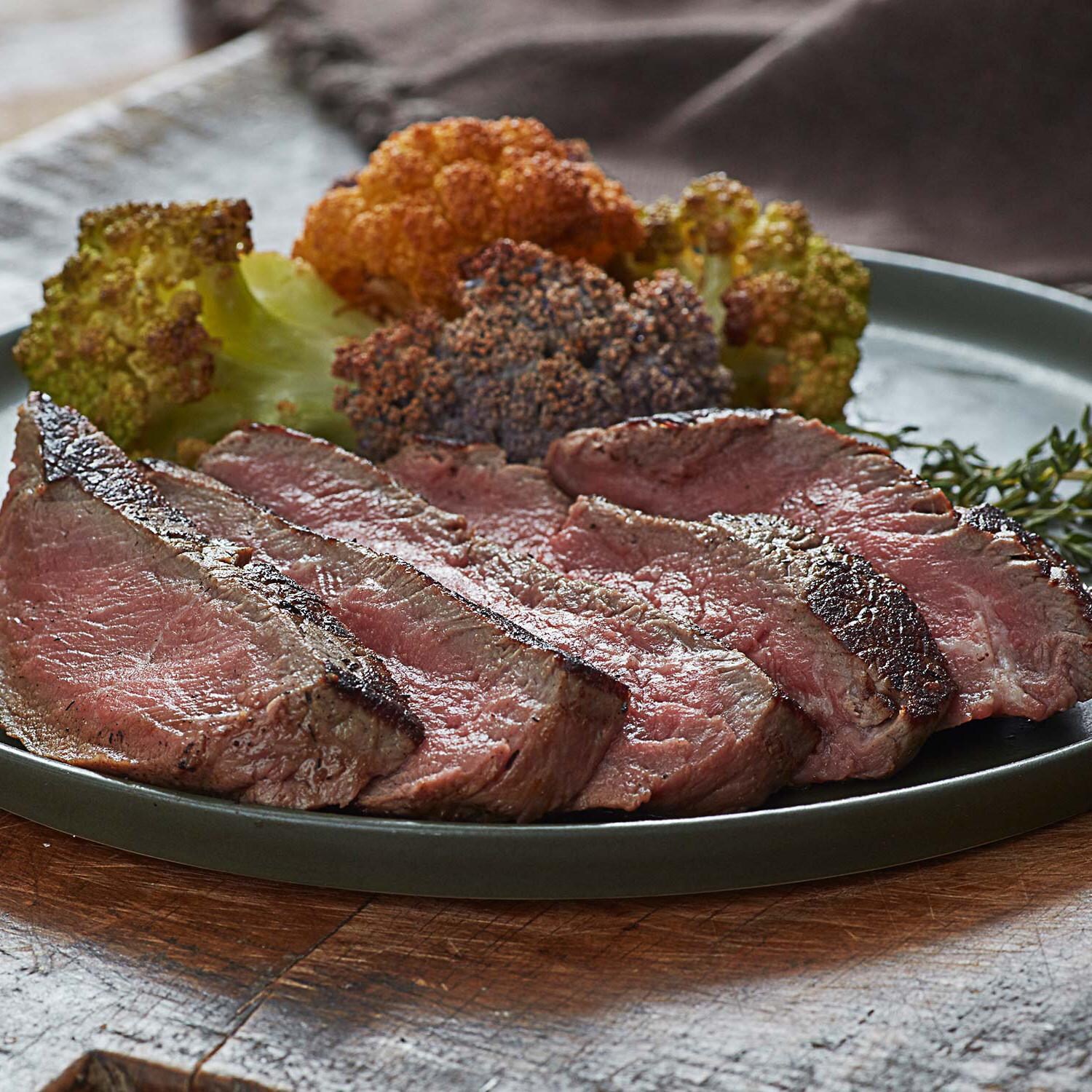 Rastellis - RS24 - Wild Raised Salmon & Organic Black Angus Steak Plan - Organic Sirloin - Cooked thumbnail