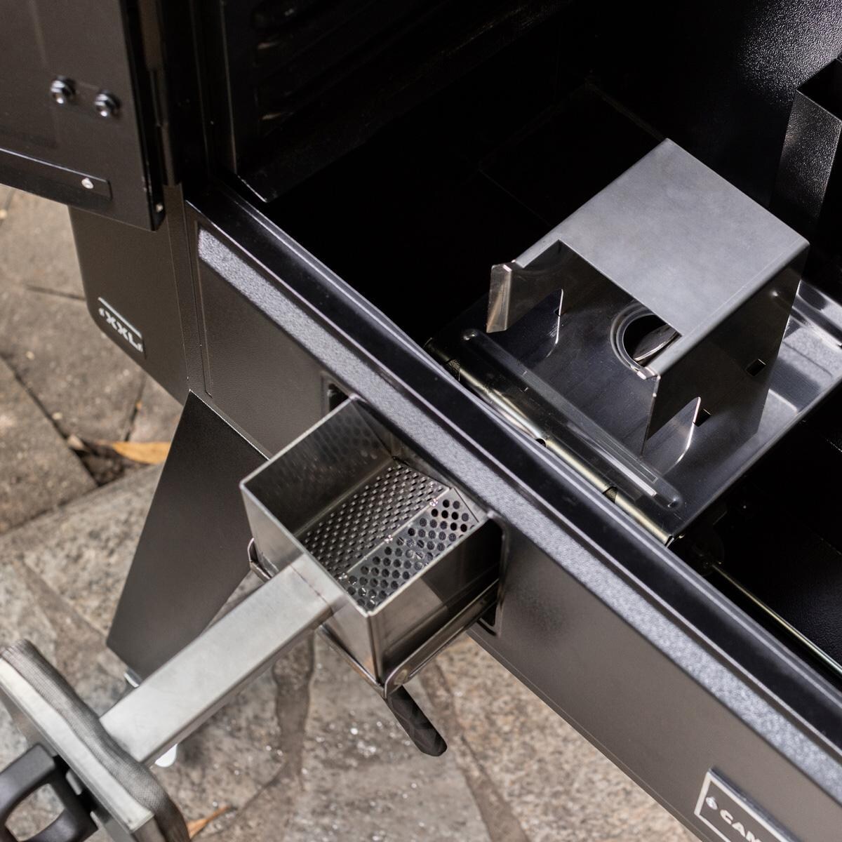 Camp Chef PGSBXXL XXL Pro WIFI Vertical Smoker - Smoke Box From Above - Detail thumbnail