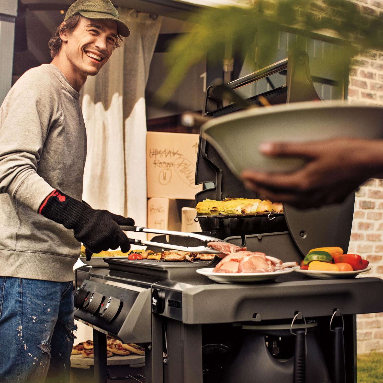 er Genesis II E310 Freestanding Natural Gas Grill Black BBQ Guys