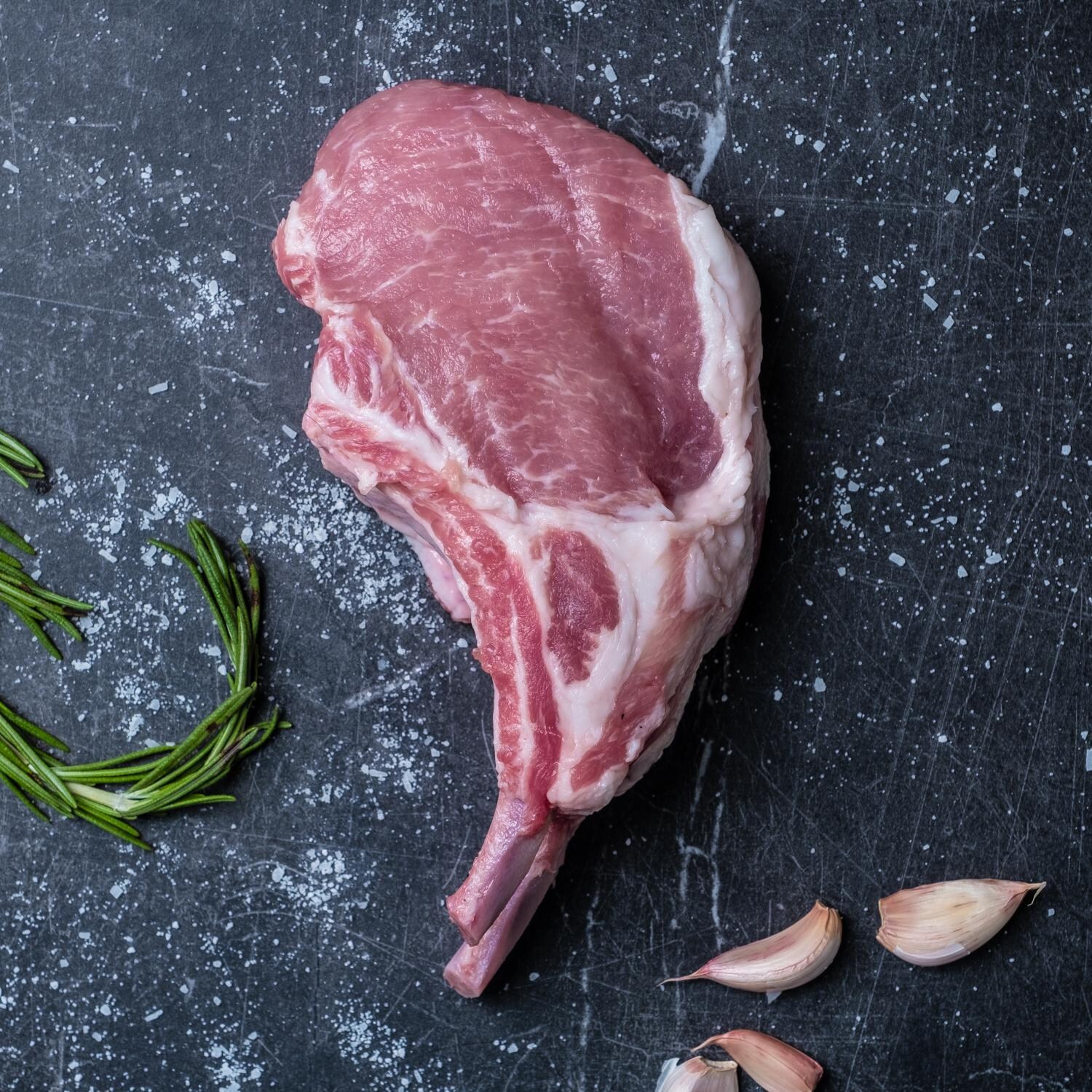 Berkshire Kurobuta 2-Bone Pork Chops, 14 oz (4) | BBQGuys USA Premium Cuts