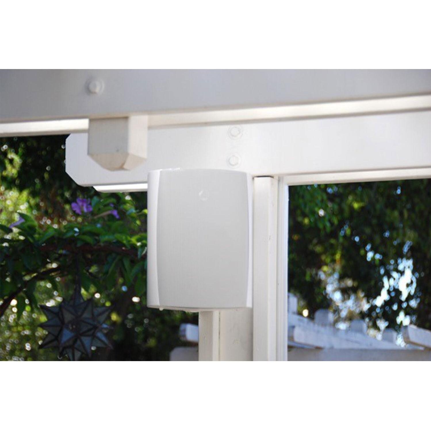 SunBriteTV White Mount Outdoor Speakers - Lifestyle 3 thumbnail