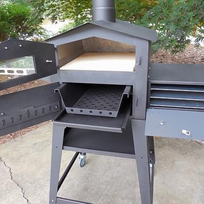 L'Art Du Jardin Le Boulanger Wood Burning Outdoor Pizza Oven - Interior View thumbnail
