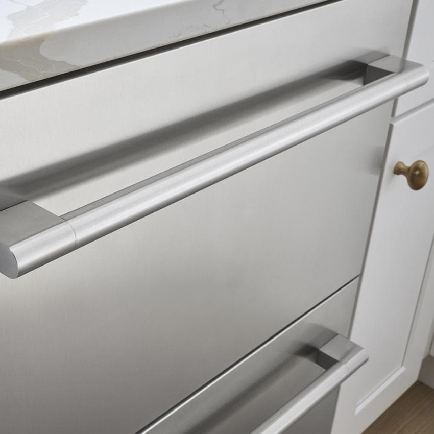 Zephyr PRRFD24C2AS Presrv 24-in 3.9 Cu. Ft. Outdoor Refrigerator/Freezer Drawers - Handle - Detail thumbnail