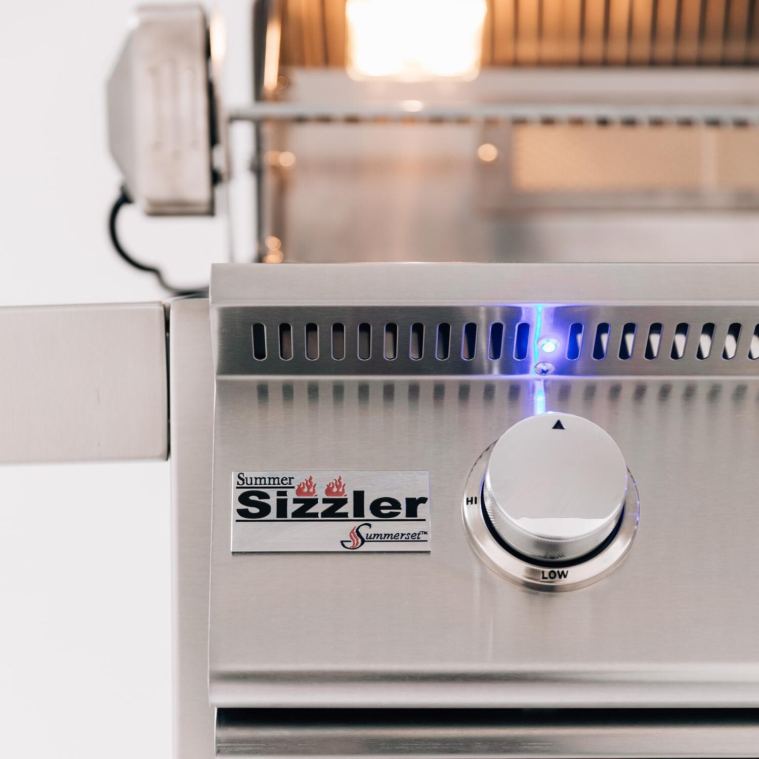 Summerset Sizzler Pro SIZPRO32-LP 32-Inch 4-Burner Built-In Propane Gas Grill With Rear Infrared Burner - Logo Badge - Rotisserie NOT Included thumbnail