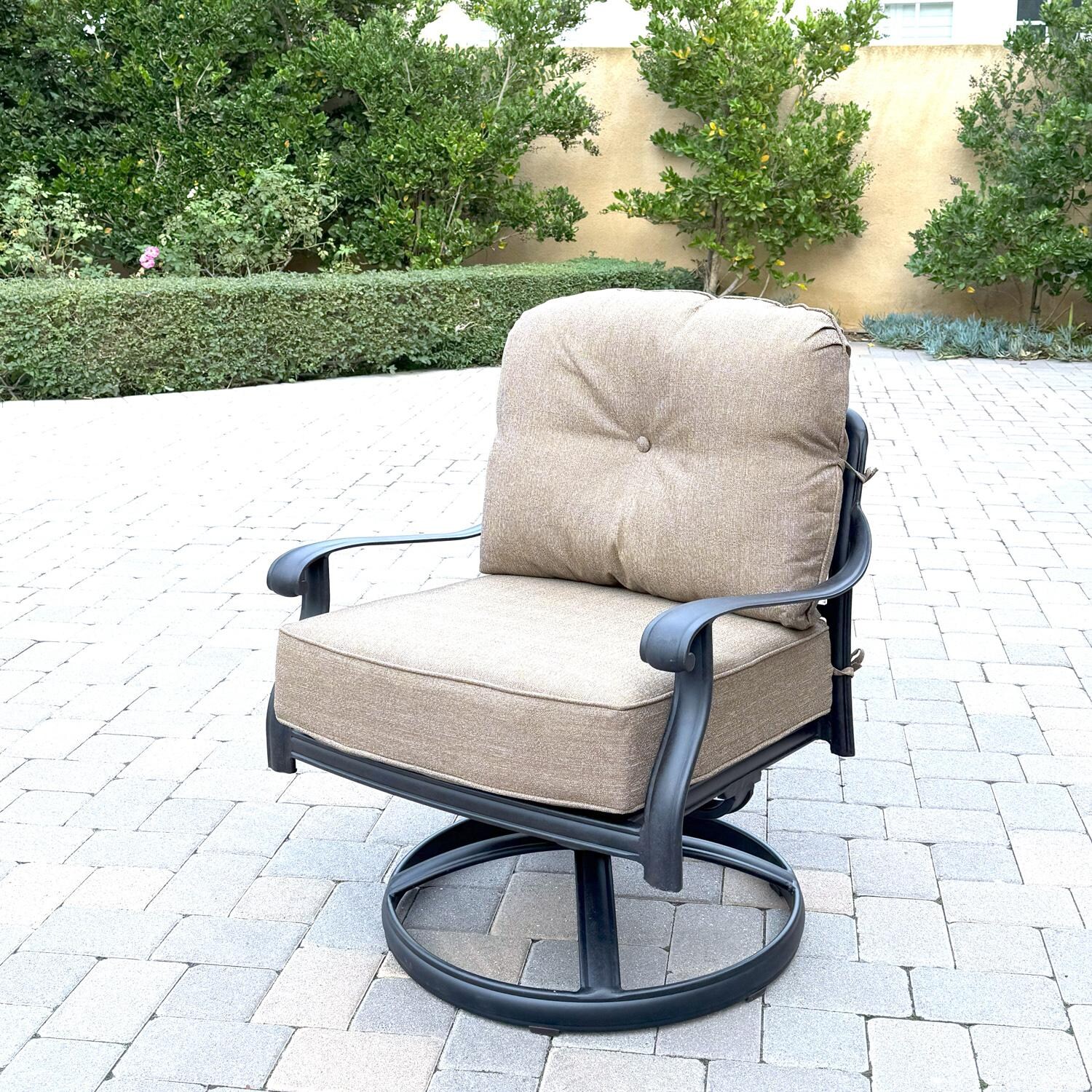 Darlee Elisabeth Cast Aluminum 4-Pc Swivel Rocker Club Chair Set in Antique Bronze/Beige - Single Chair - Lifestyle thumbnail