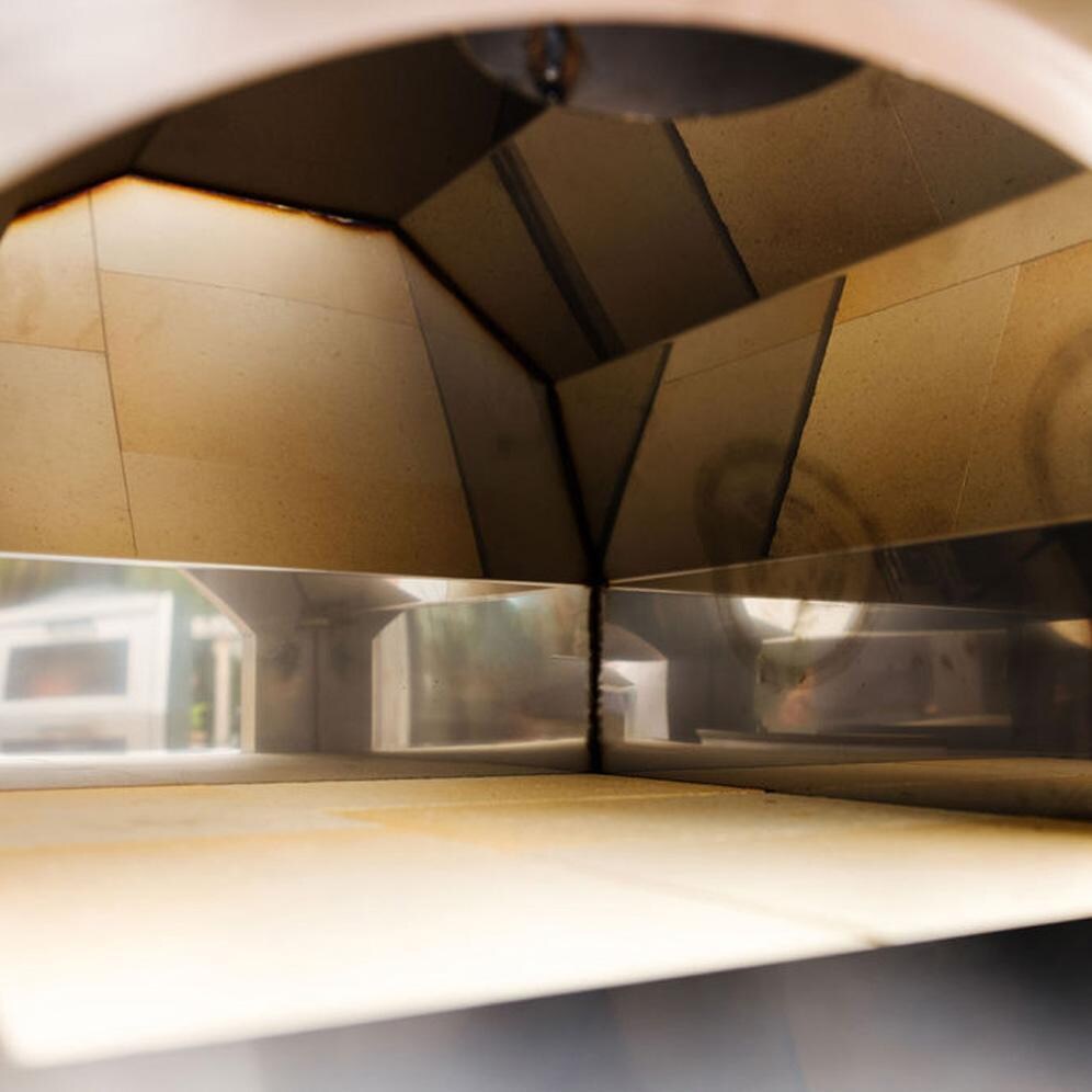 Fontana Forni FTNAP-H-S Napoli Hybrid Pizza Oven - Stainless Steel - Interior - Detail thumbnail