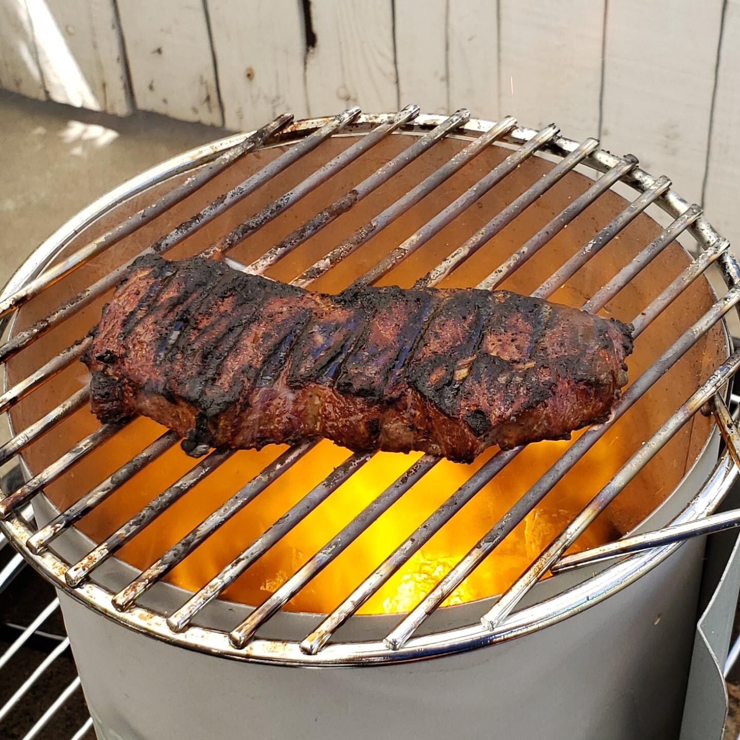 BBQ Dragon BBQD400 Charcoal Chimney Grilling Grate - Grilling Steak thumbnail