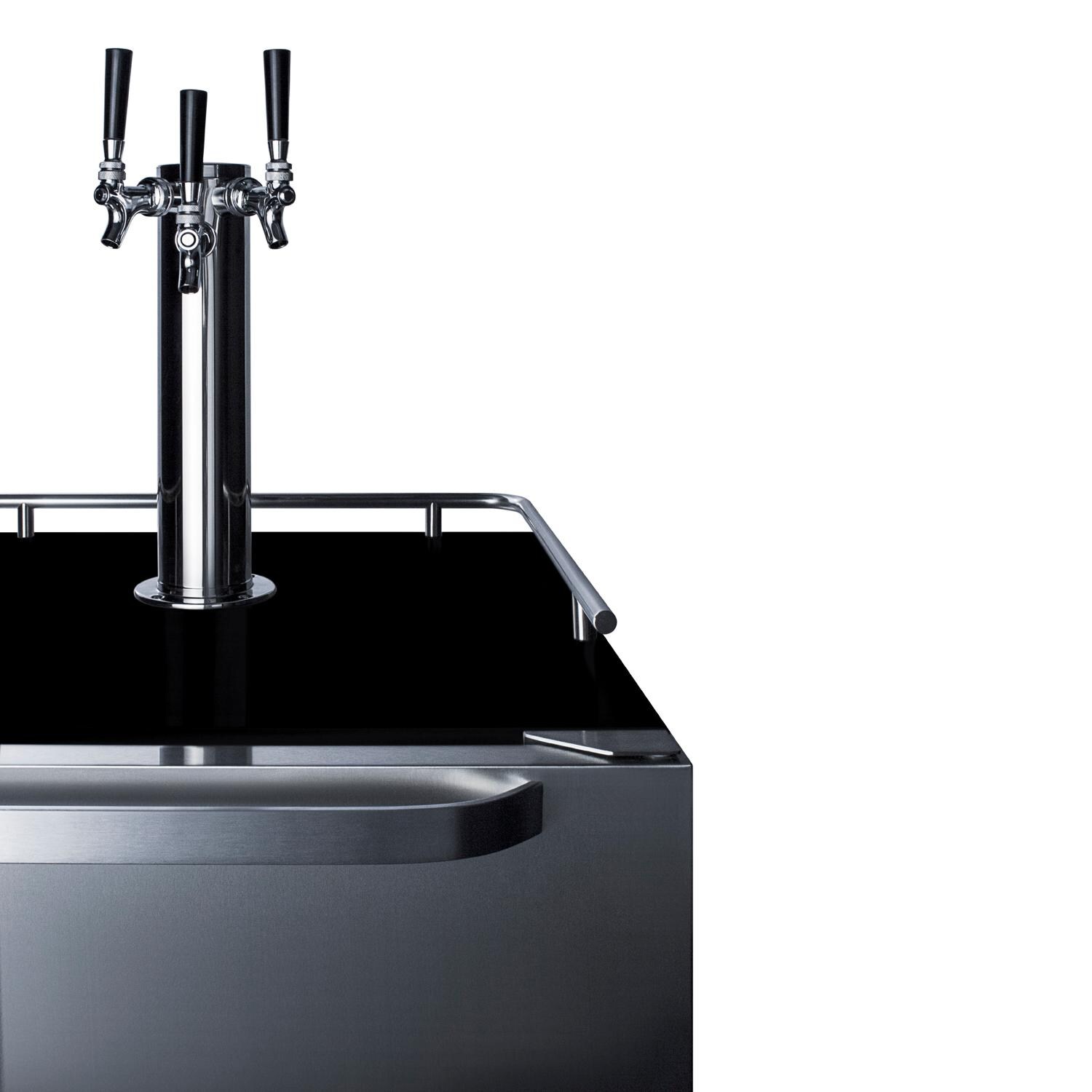 Summit SBC696OSTRIPLE Commercial Outdoor Rated Triple Tap Beer Dispenser / Kegerator - Detail thumbnail