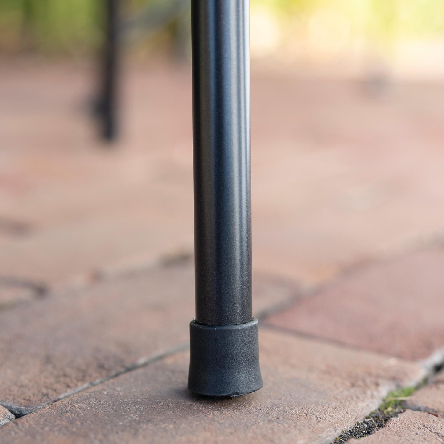 Metro 4 Pc Iron Dining Chair in Grey / Grey Rope - Foot - Detail thumbnail