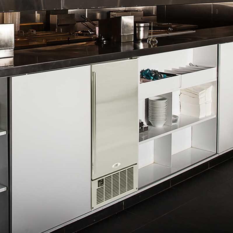 Sunpentown IM-600US Ice Maker - Installed thumbnail