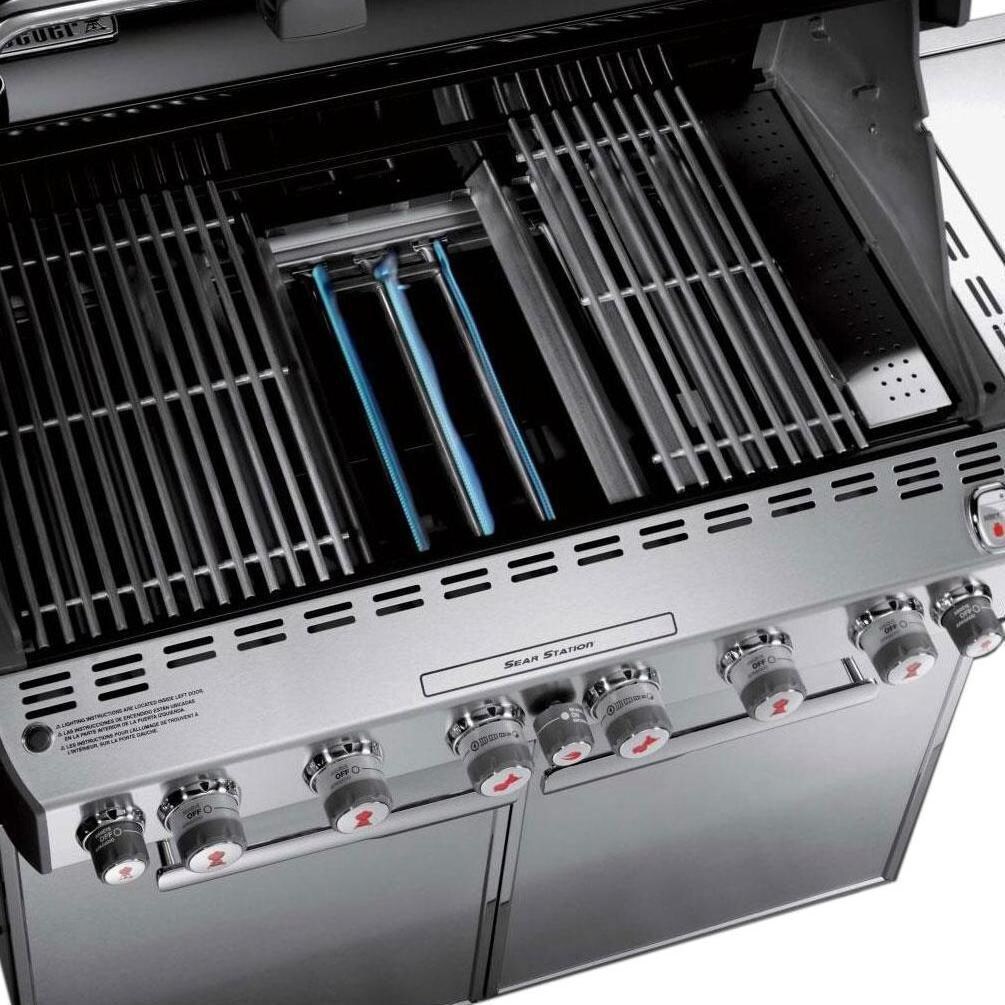 Weber Summit S-670 - Interior thumbnail