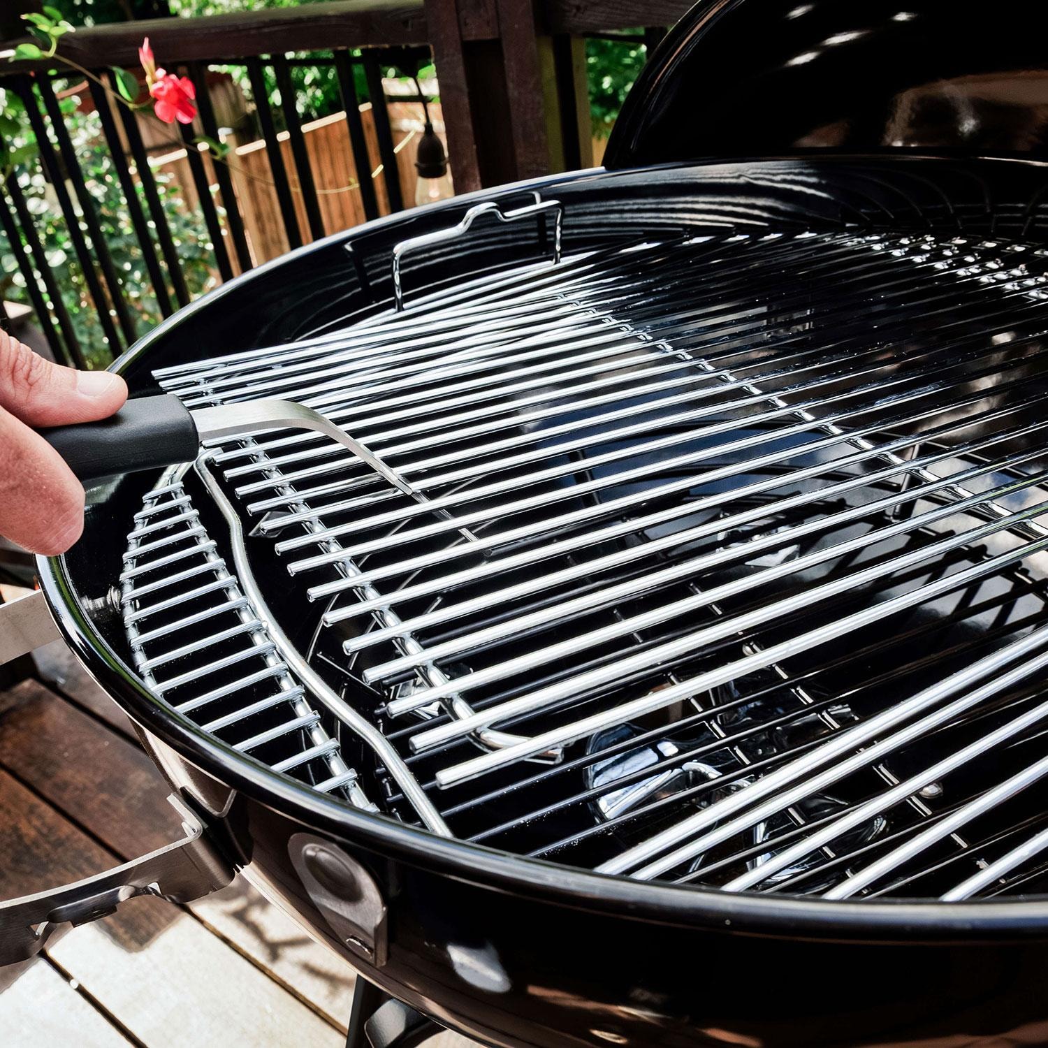 Broil King 13225 Stainless Steel Do More Cooking Grid for Charcoal Kettle Grills - Drop-In Center Piece - Lifestyle thumbnail