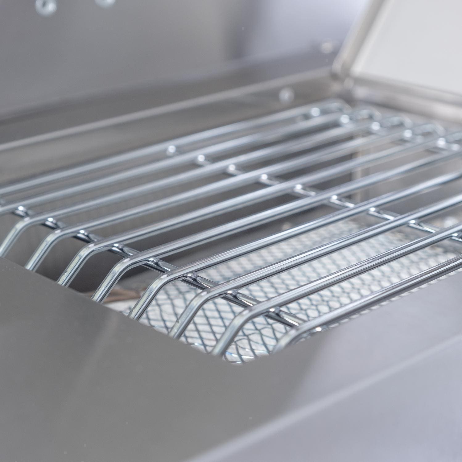 Victory - BBQ-VCT3BSB-LP - 3-Burner Propane Gas Grill With Infrared Side Burner - Side Burner Closeup