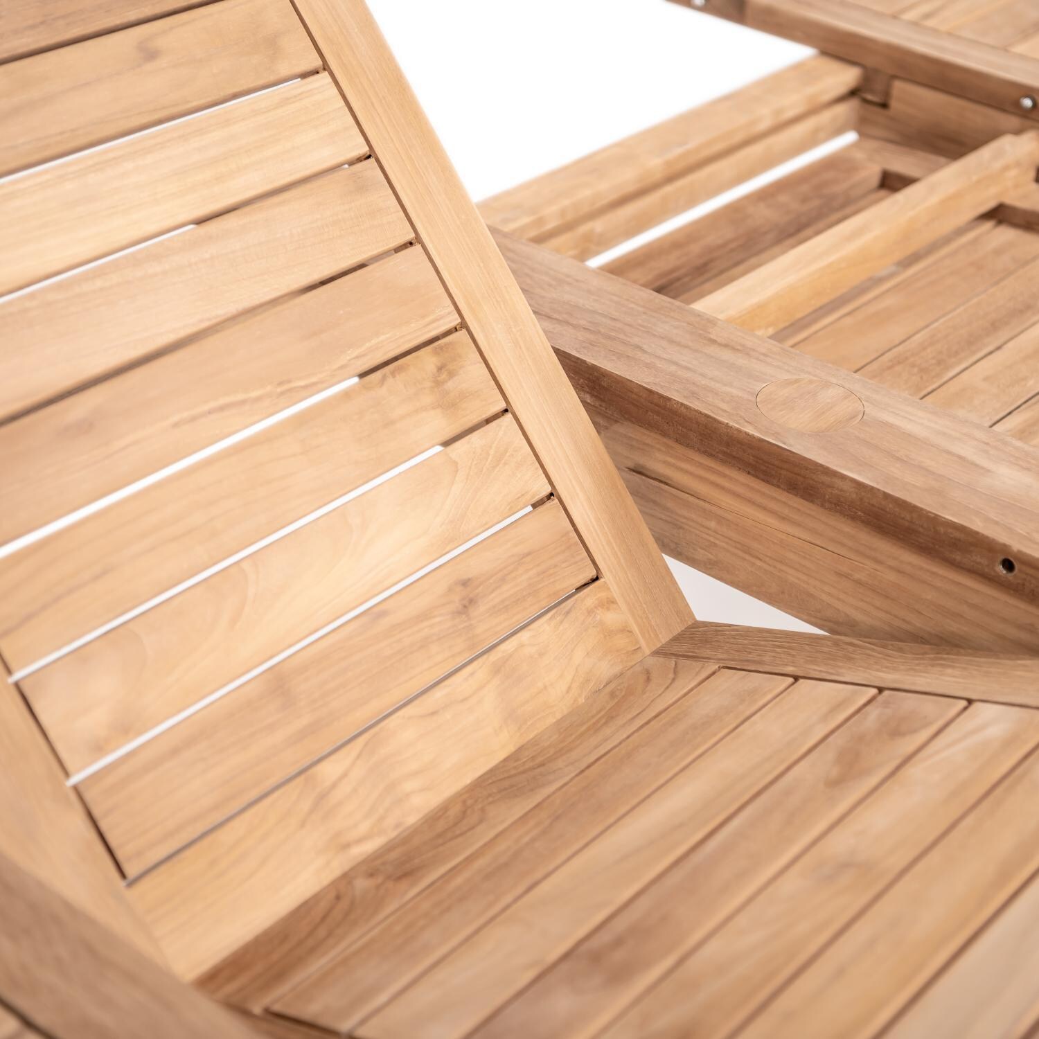 Teak + Table Cayman Oval Double Leaf Table 67/94 Inch W/Extension - Self Storing Extension - Detail thumbnail