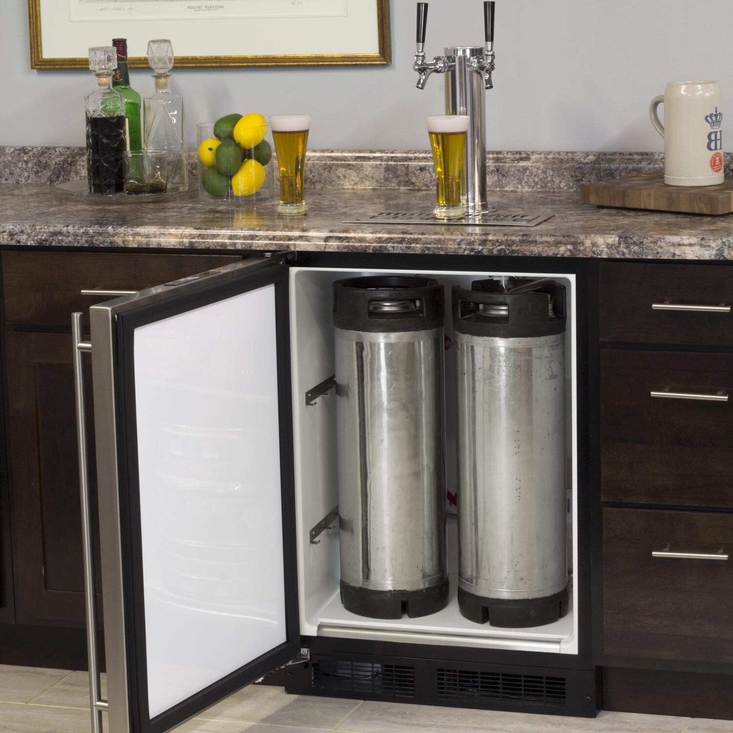 Marvel 24 Inch 5 7 Cu Ft Left Hinge Built In Twin Tap Beer