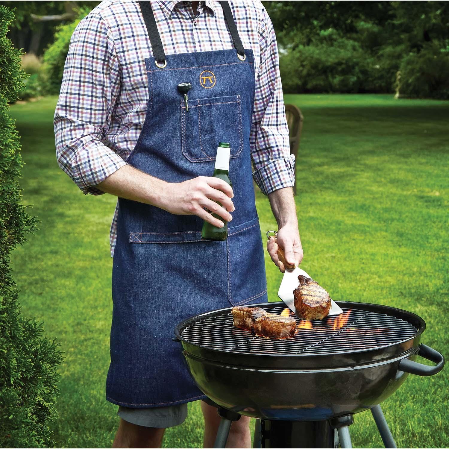 AT LAST＆CO.　APRON Outset Blue Denim Apron - 76493 : BBQGuys