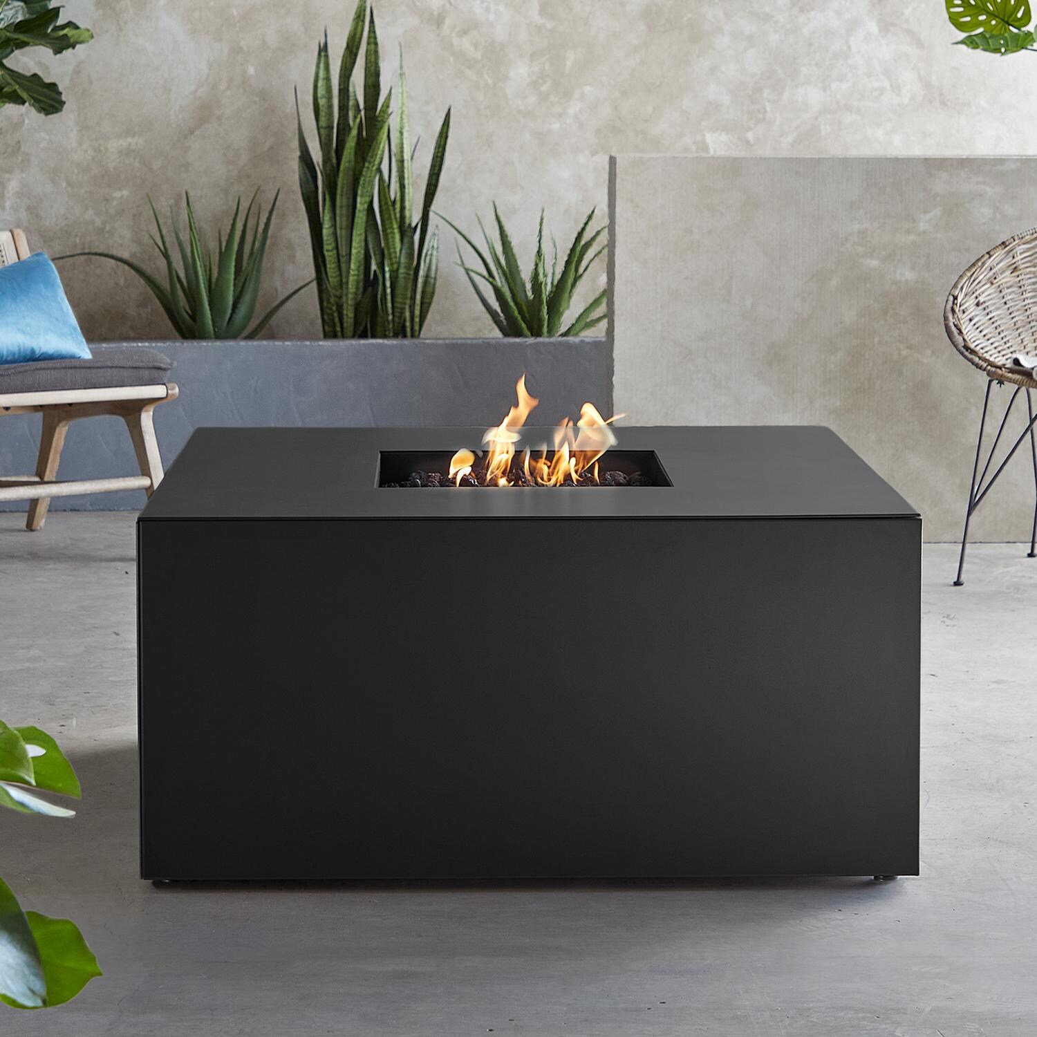 Lakeview Covewood 42-inch Square Propane Fire Table - Charcoal - SC2040LP-CHRC