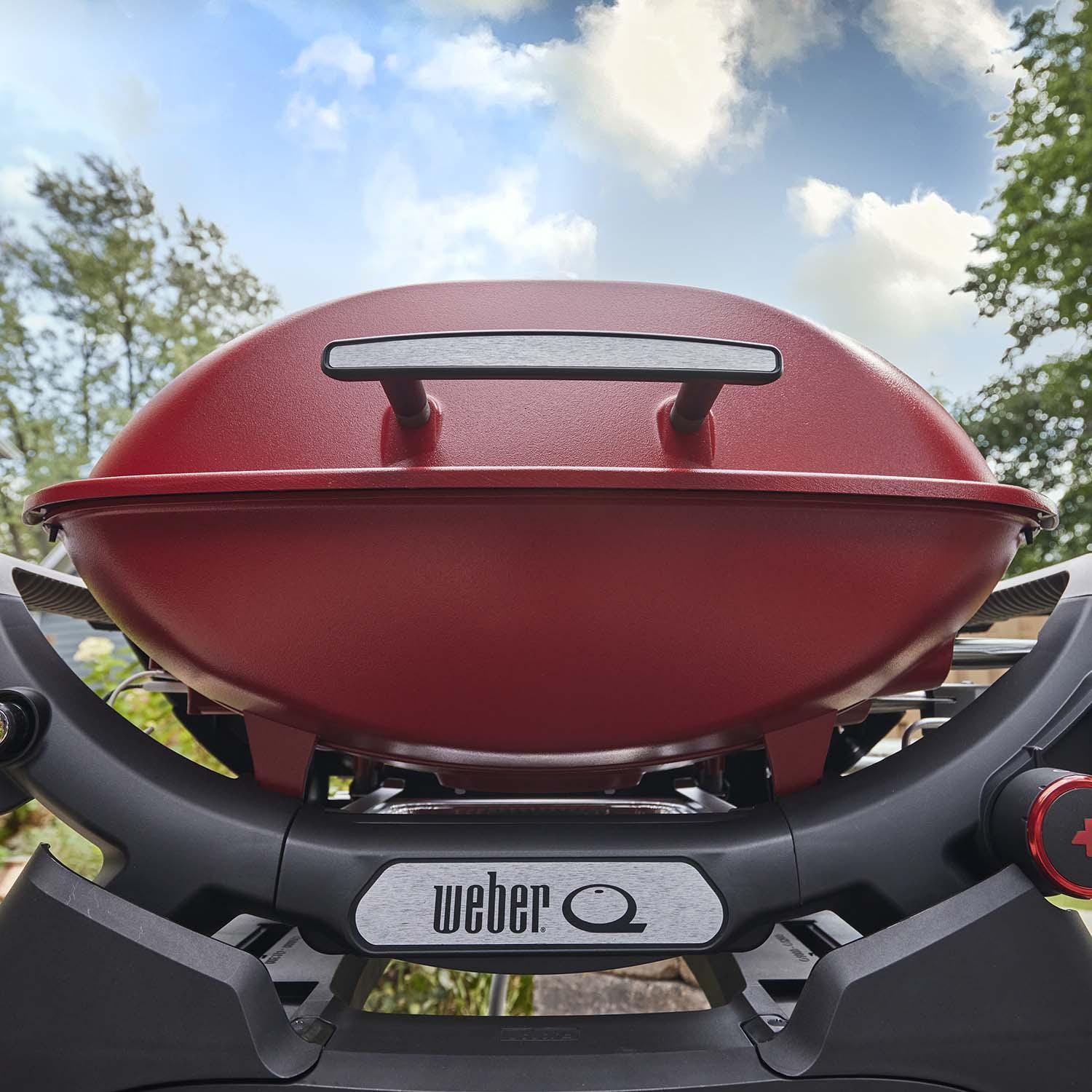 Weber Q2800N+ Propane Gas Grill - Flame Red - 1500391 : BBQGuys
