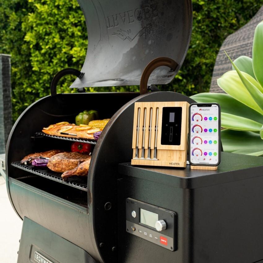 MEATER Block OSC-MT-MB01 WiFi Smart Meat Thermometer - MEATER Block on Grill - Lifestyle thumbnail