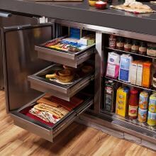 DCS 42-Inch Sealed Dry Storage Pantry With Soft Close - DP1-42