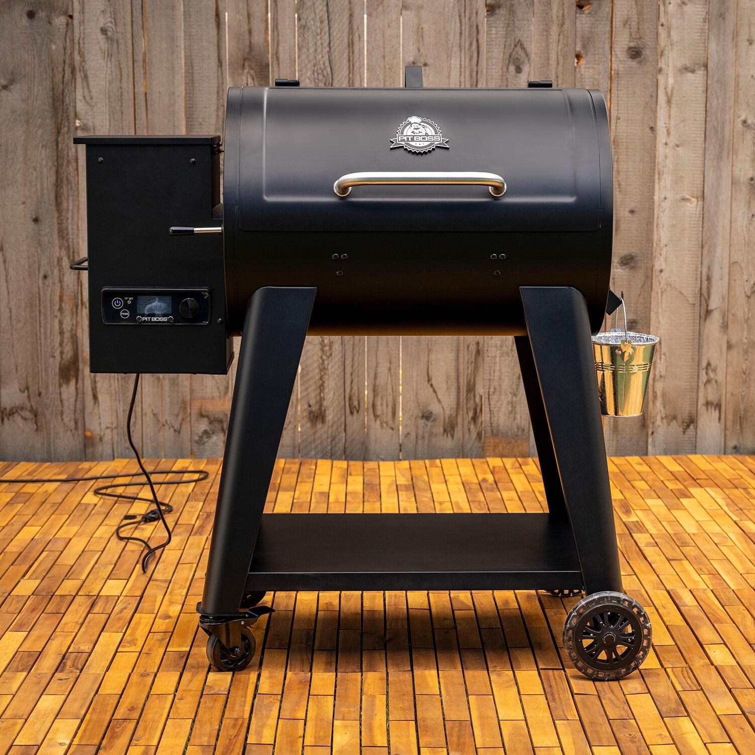 Pit Boss 850FB2 Pellet Grill - Matte Black - Closed - Lifestyle thumbnail