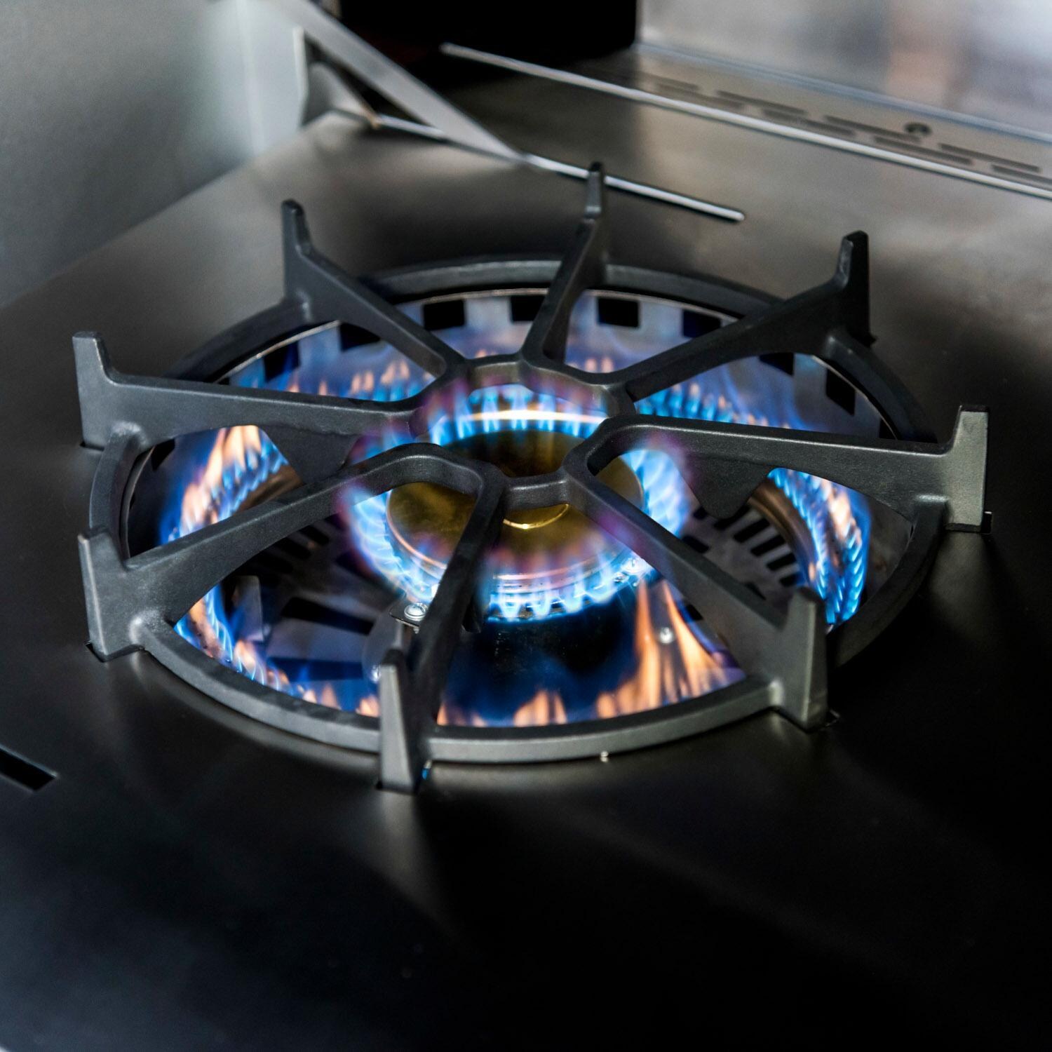 Charbroil 463246218 Medallion Series Modular Outdoor Kitchen Stove Top - Burner in Use thumbnail