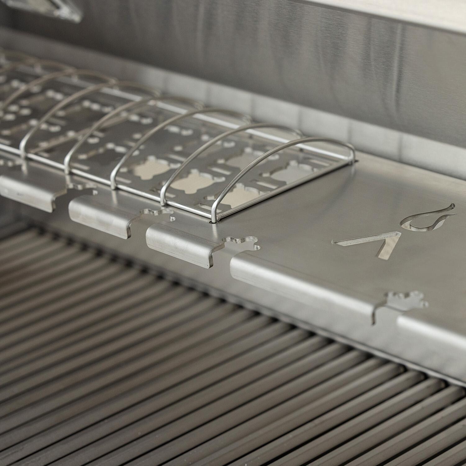 Blaze BLZ-4LTEPRO-NG Natural Gas Grill - Taco Rack - Detail thumbnail