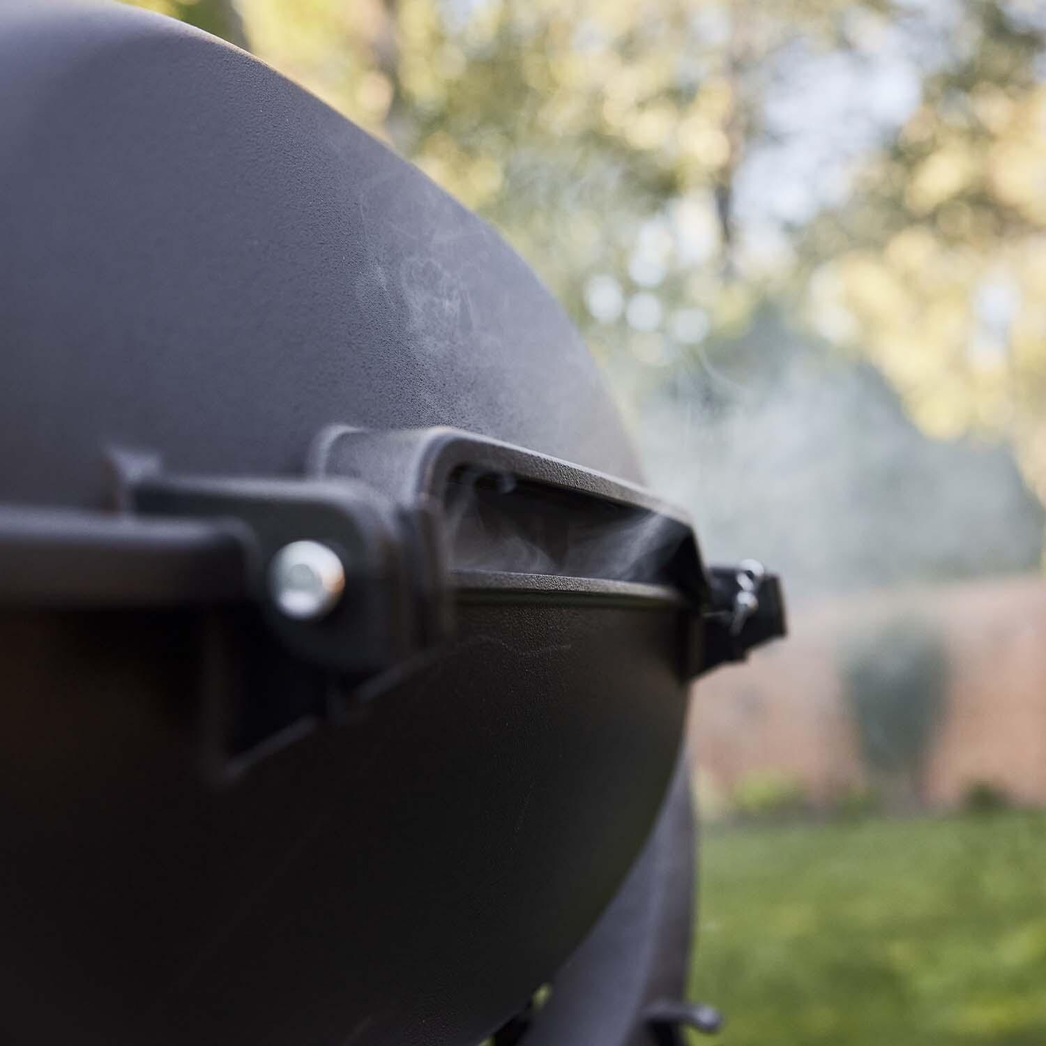Weber 1500390 Q2800N+ Propane Gas Grill in Midnight Black - Smoke Vent - Detail thumbnail