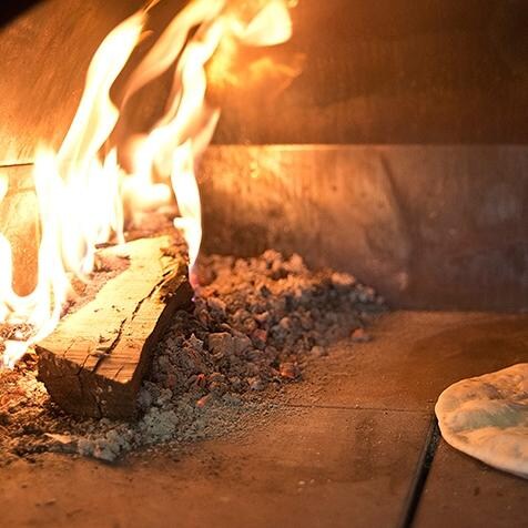 Alfa Forno 5 Minuti Wood Burning Pizza Oven On Cart - Interior View thumbnail