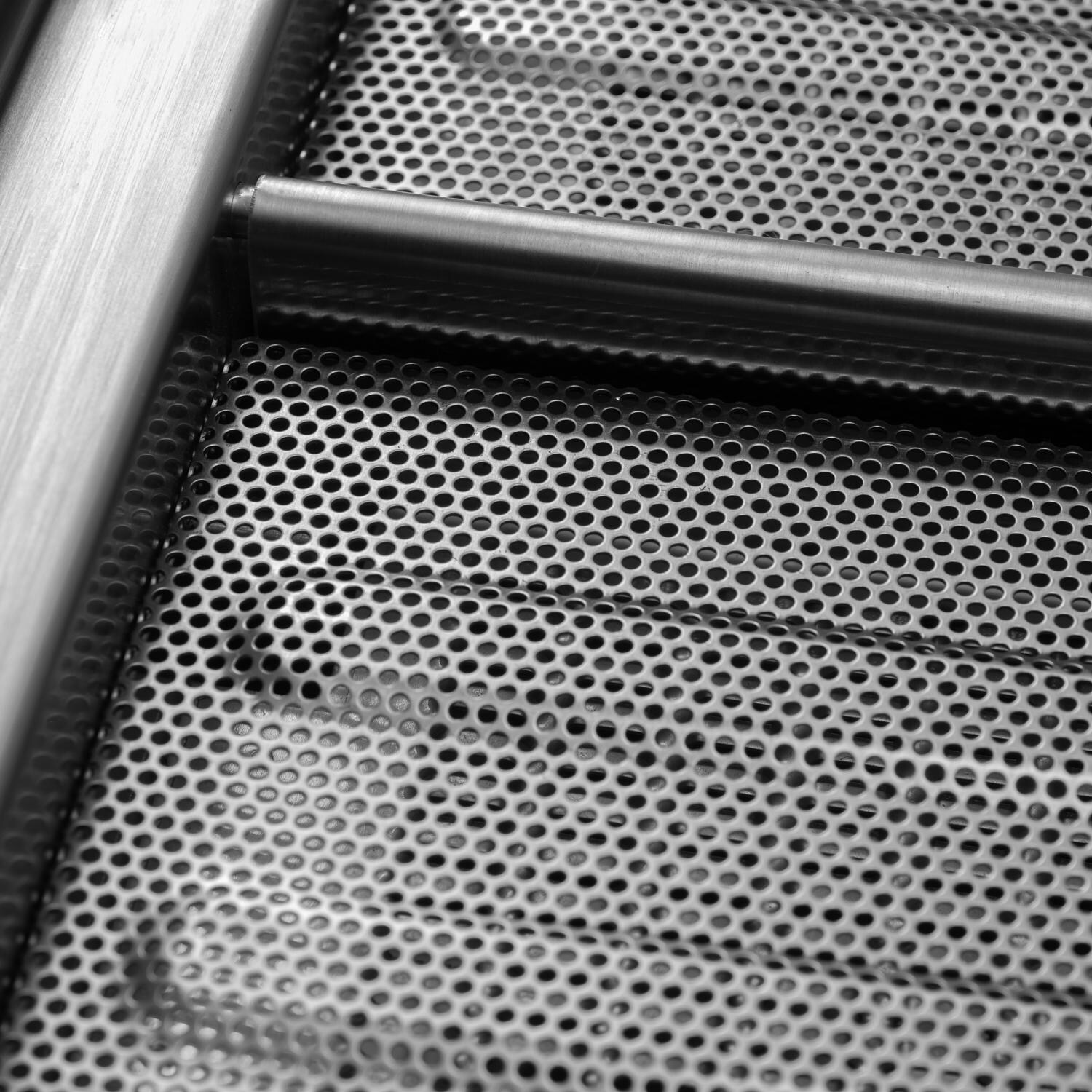 Blaze - BLZ-SGFT-316 (5) - Marine Grade Perforated Flame Tamer Set For Premium LTE & Traditional 40-Inch 5-Burner Gas Grills - Detail In Grill thumbnail