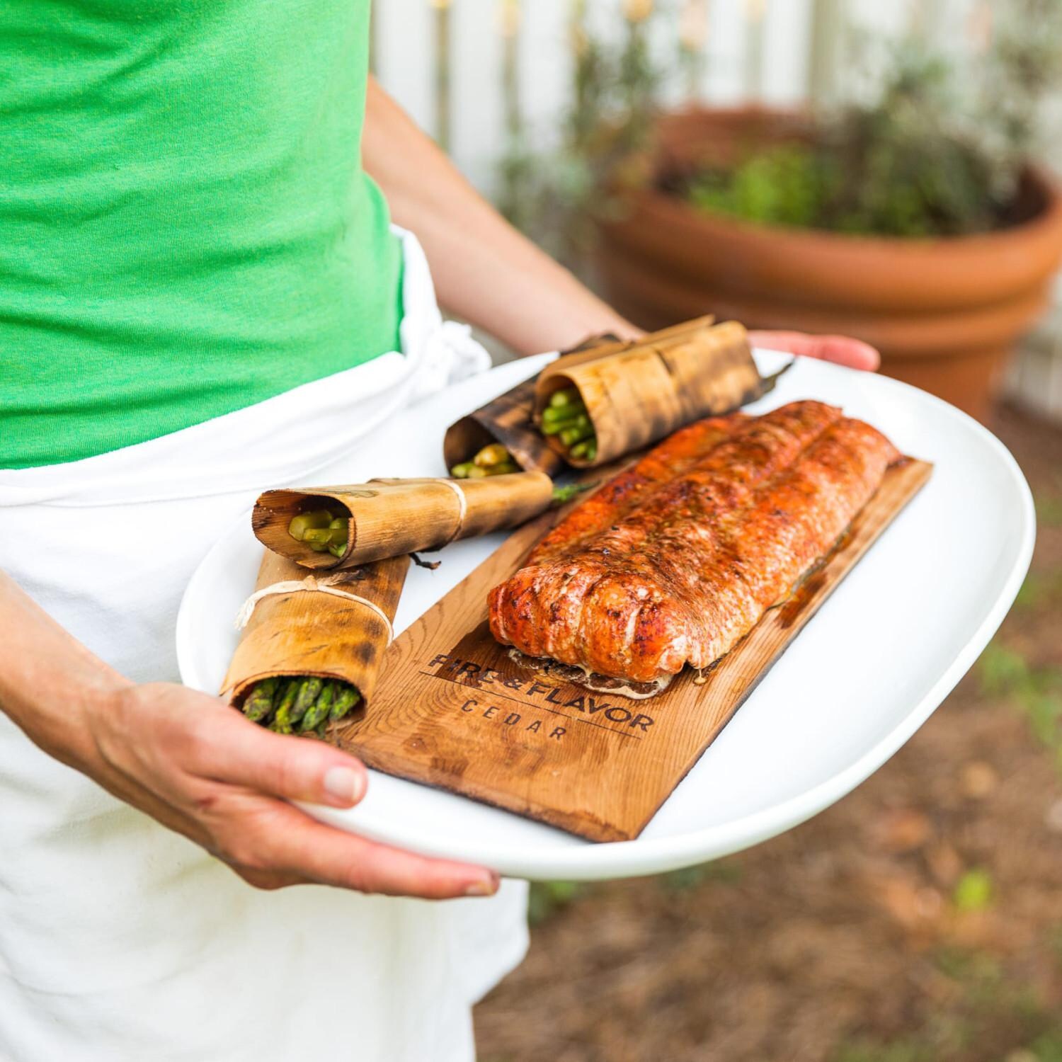 Fire & Flavor FFPD192 2Pk 11-Inch Cedar Grilling Planks - Used to Grill Salmon thumbnail