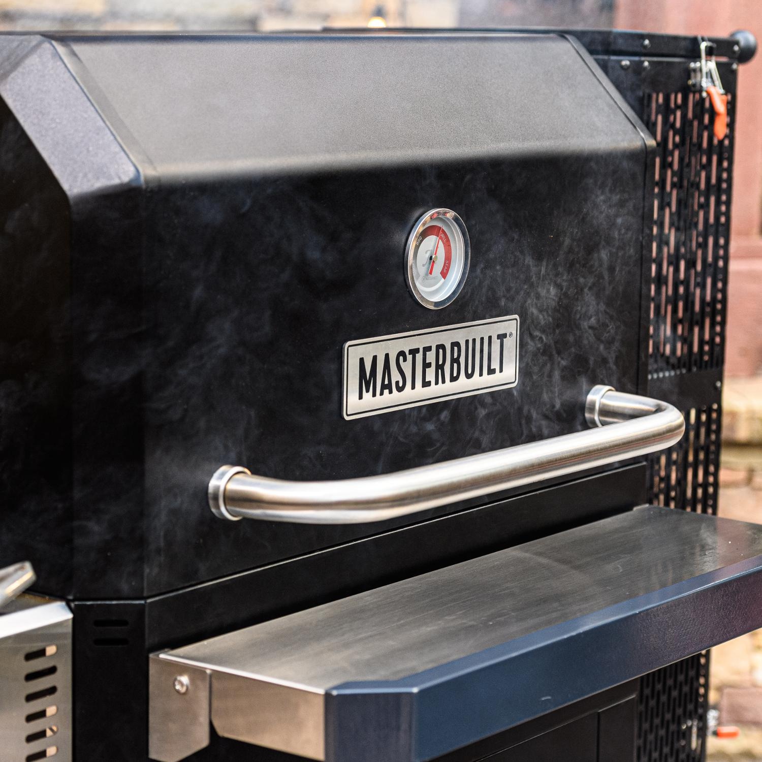 Masterbuilt - MB20041220 - Gravity Series 1050 Digital Charcoal Grill + Smoker - Smoking thumbnail