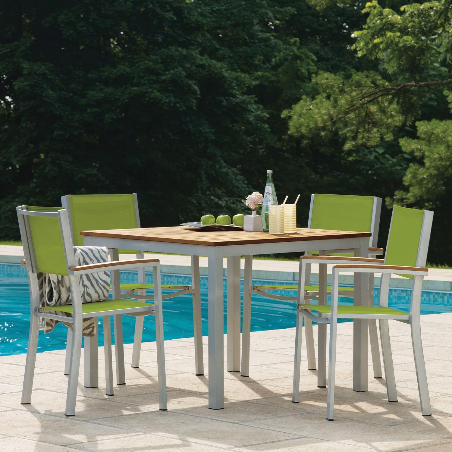 Travira 5 Pc Powder-Coated Aluminum Dining Set in Go Green/Natural/Flint By Oxford Garden - By The Pool - Lifestyle thumbnail