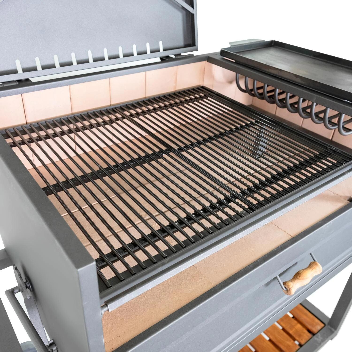 Nuke Delta 40 In Argentinian Gaucho Grill Delta02 qguys Nuke Delta 40 In Argentinian Gaucho Grill Delta02 qguys