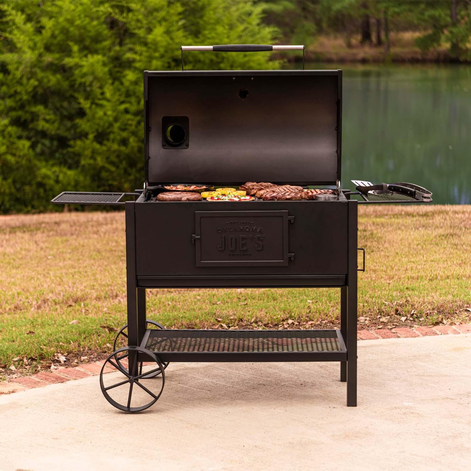 Oklahoma Joe's 19302087 Judge Charcoal Grill - Lifestyle thumbnail