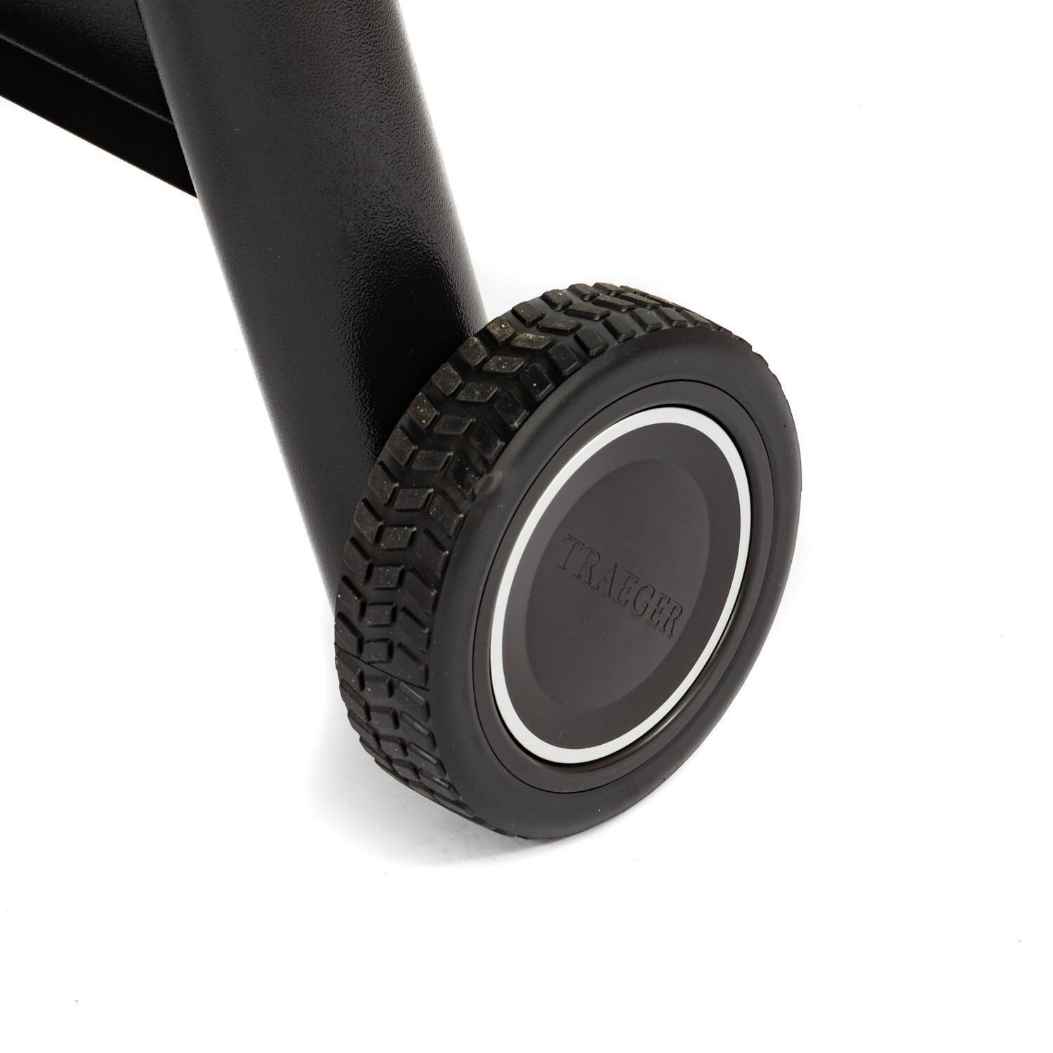 Traeger TFB65BLF Ironwood 650 Wood Pellet Grill - All-Terrain Wheels thumbnail