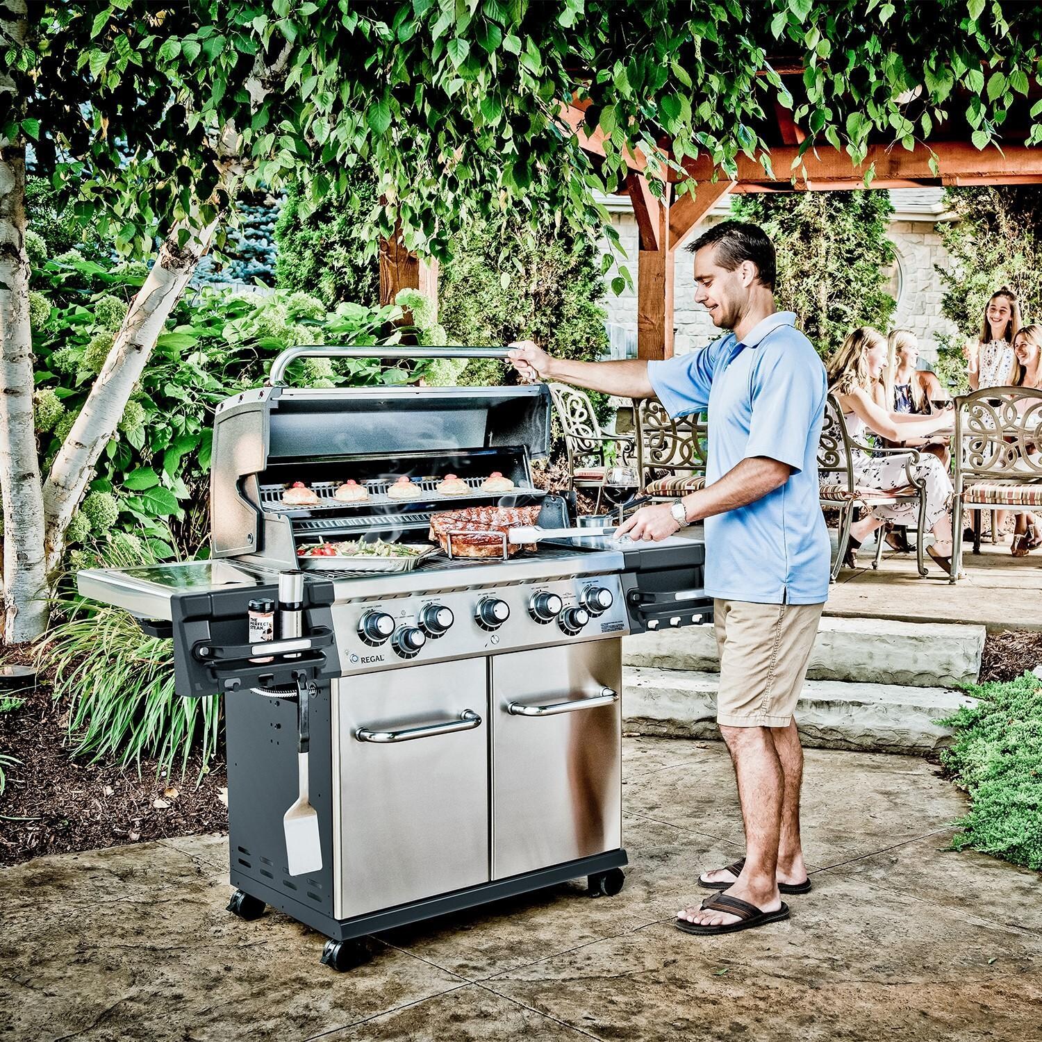 Broil King 958347 Regal S590 Pro 32-Inch Natural Gas Grill - Lifestyle thumbnail