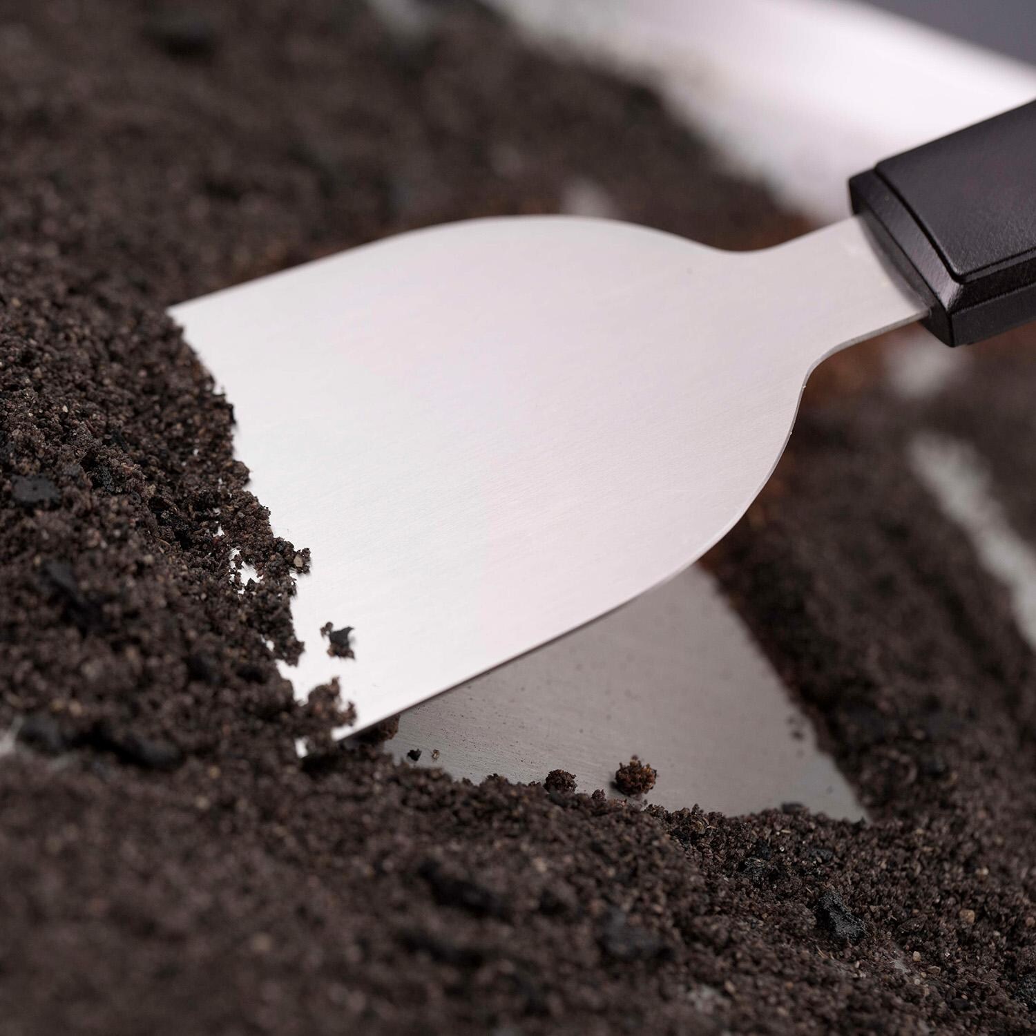 GrillPro Pellet Cleaning Kit - 39600 - Scraper - Lifestyle thumbnail