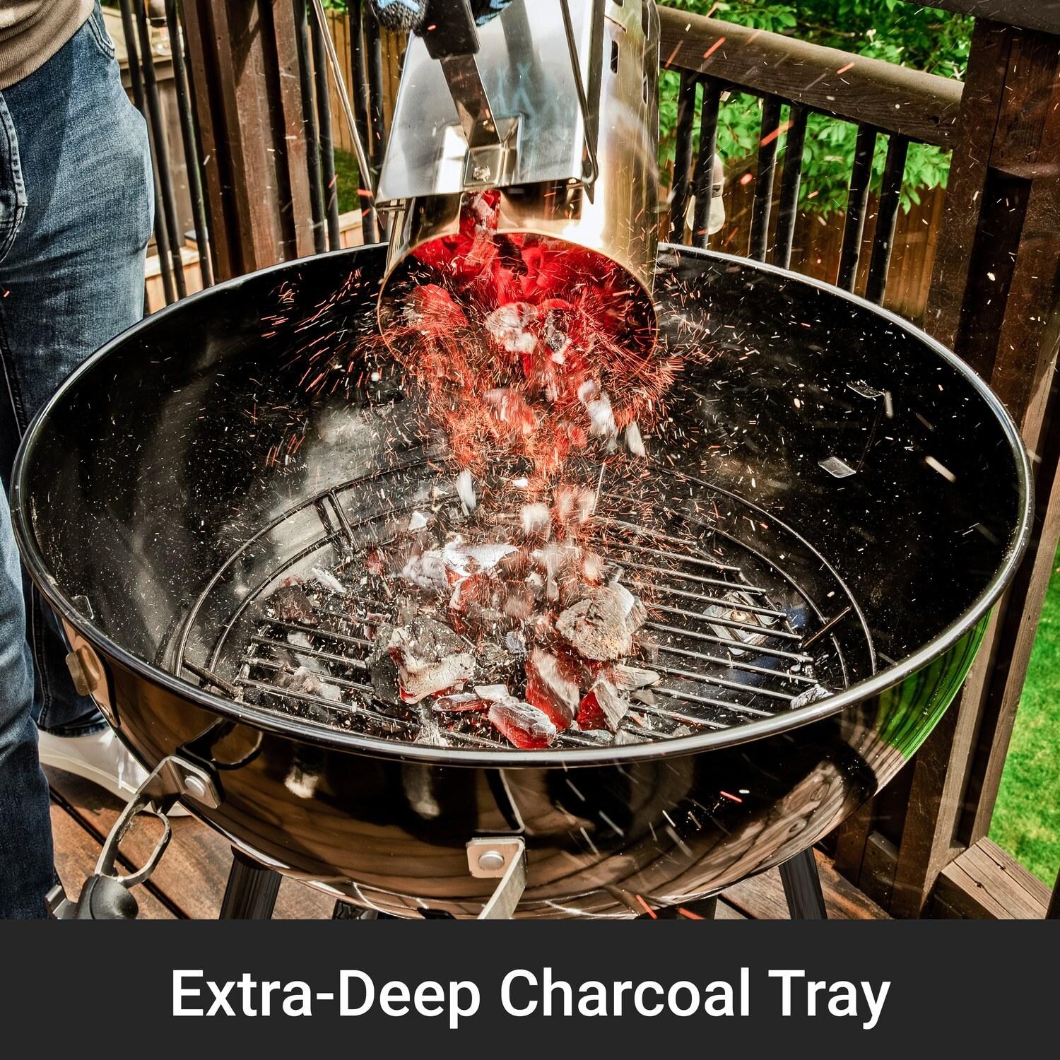 Broil King 401110B Kettle 22 1/2-in Crown Charcoal Grill - Black - Extra-Deep Charcoal Tray - Detail thumbnail