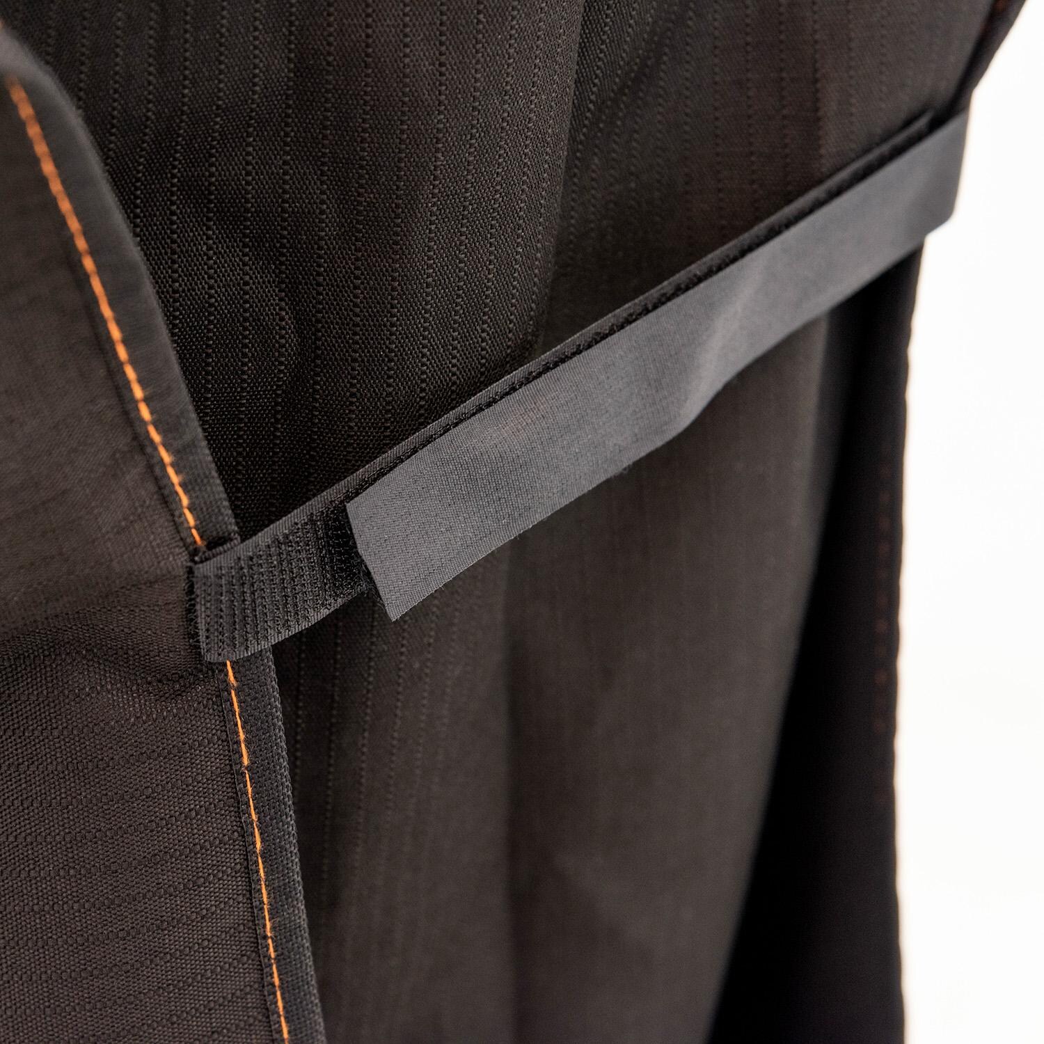 Oklahoma Joe's 1787626P04 Judge Charcoal Grill Cover - Velcro - Detail thumbnail